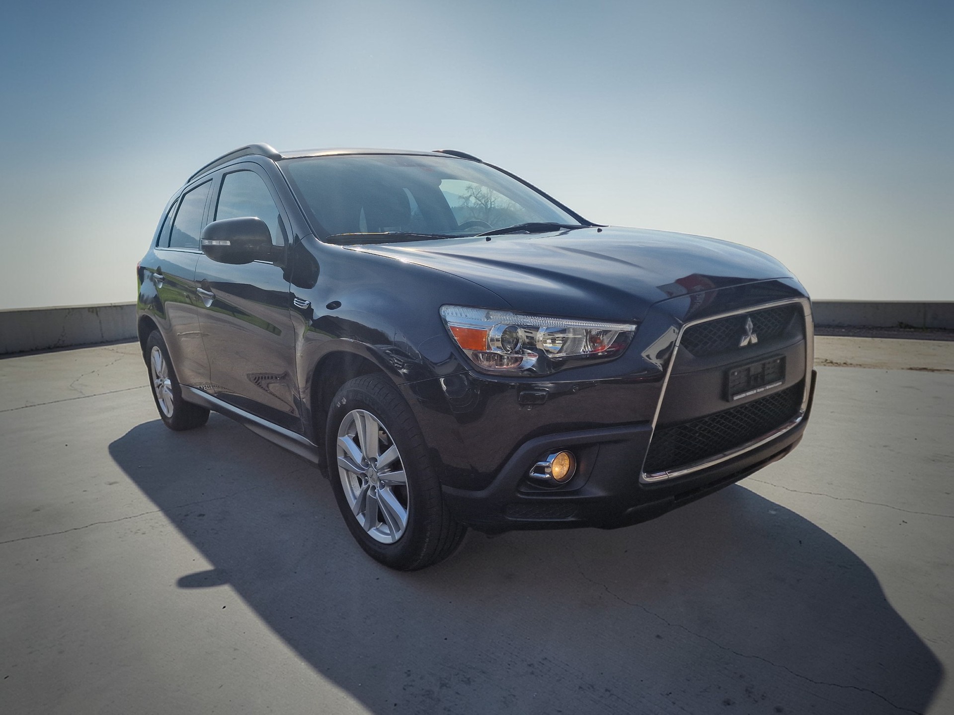 MITSUBISHI ASX 1.8 DID SuperJubilé 4WD 1.Hand 12Mt Gara MFK Neu-showroom-element-2