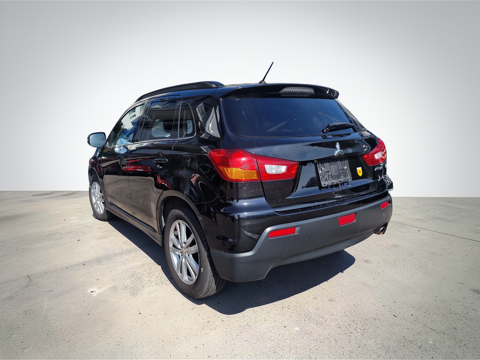 MITSUBISHI ASX 1.8 DID SuperJubilé 4WD 1.Hand 12Mt Gara MFK Neu-image-4
