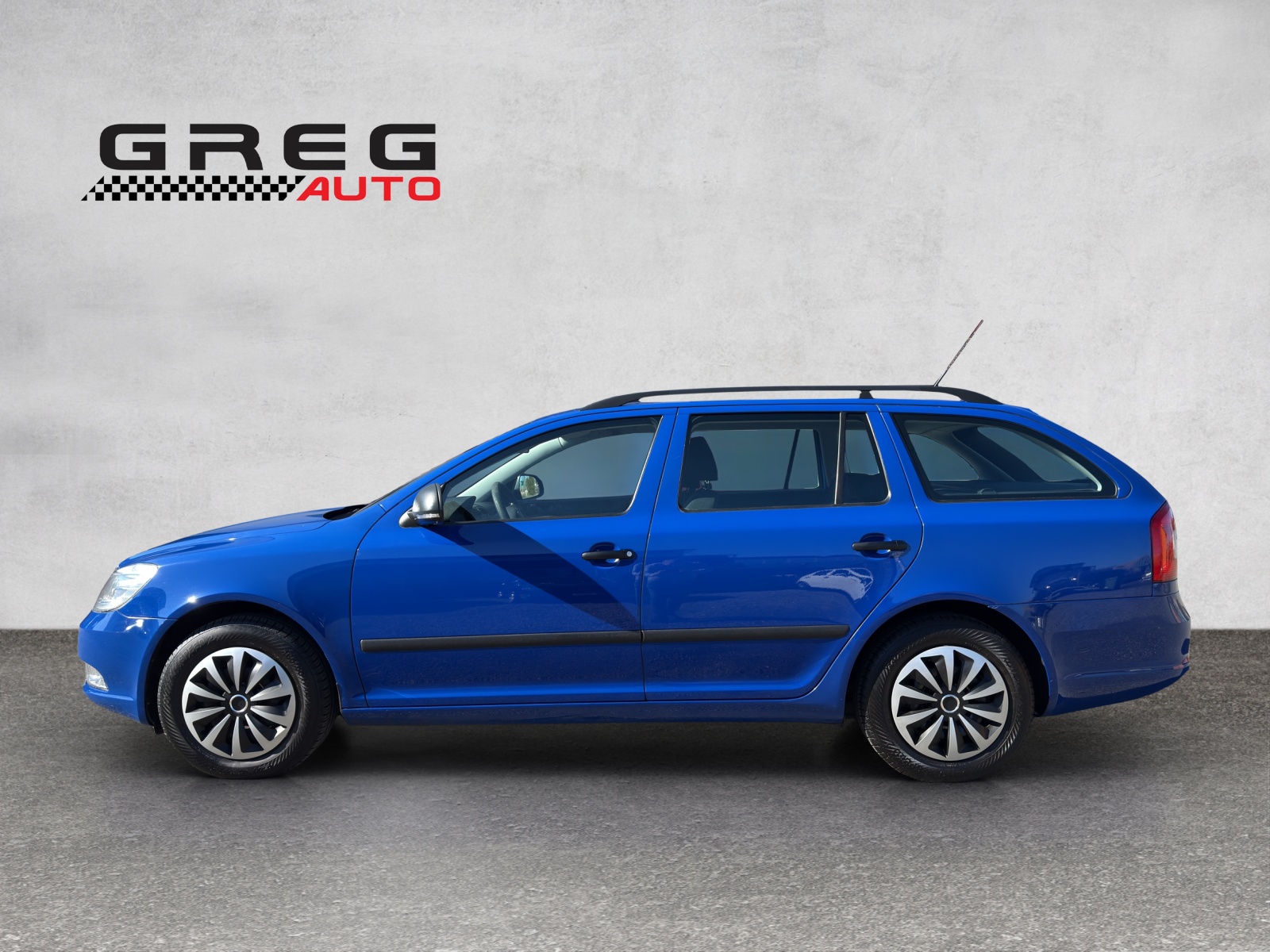 SKODA Octavia Combi 1.4 TSI Ambiente DSG-image-5