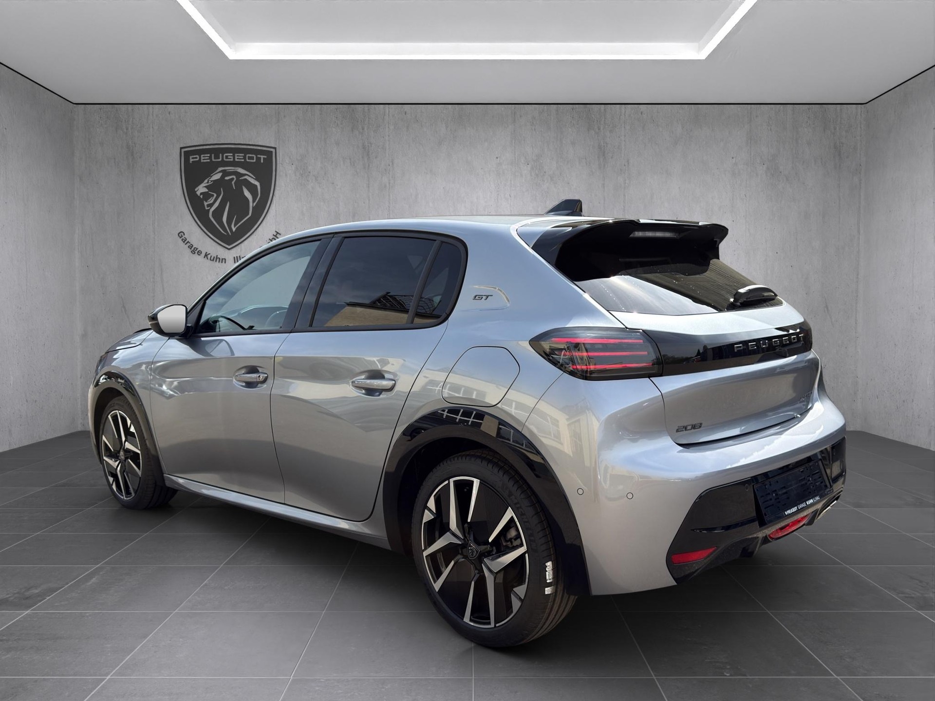 PEUGEOT 208 1.2 Hybrid 145 GT-image-6