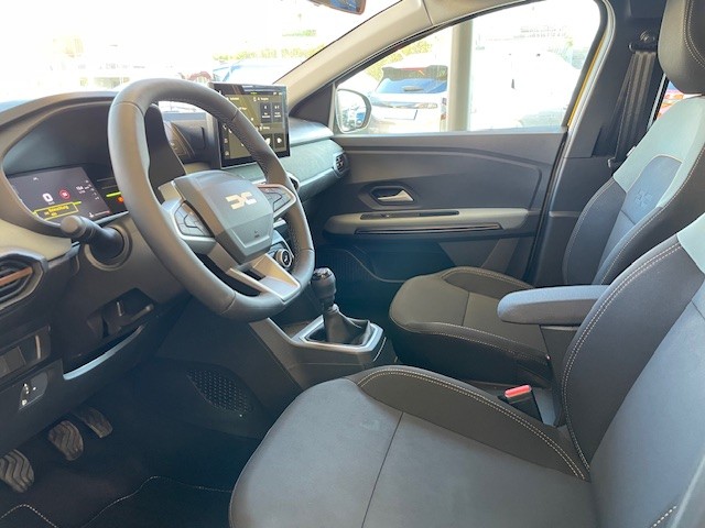 DACIA Sandero Stepway TCe 110 Extreme-image-8