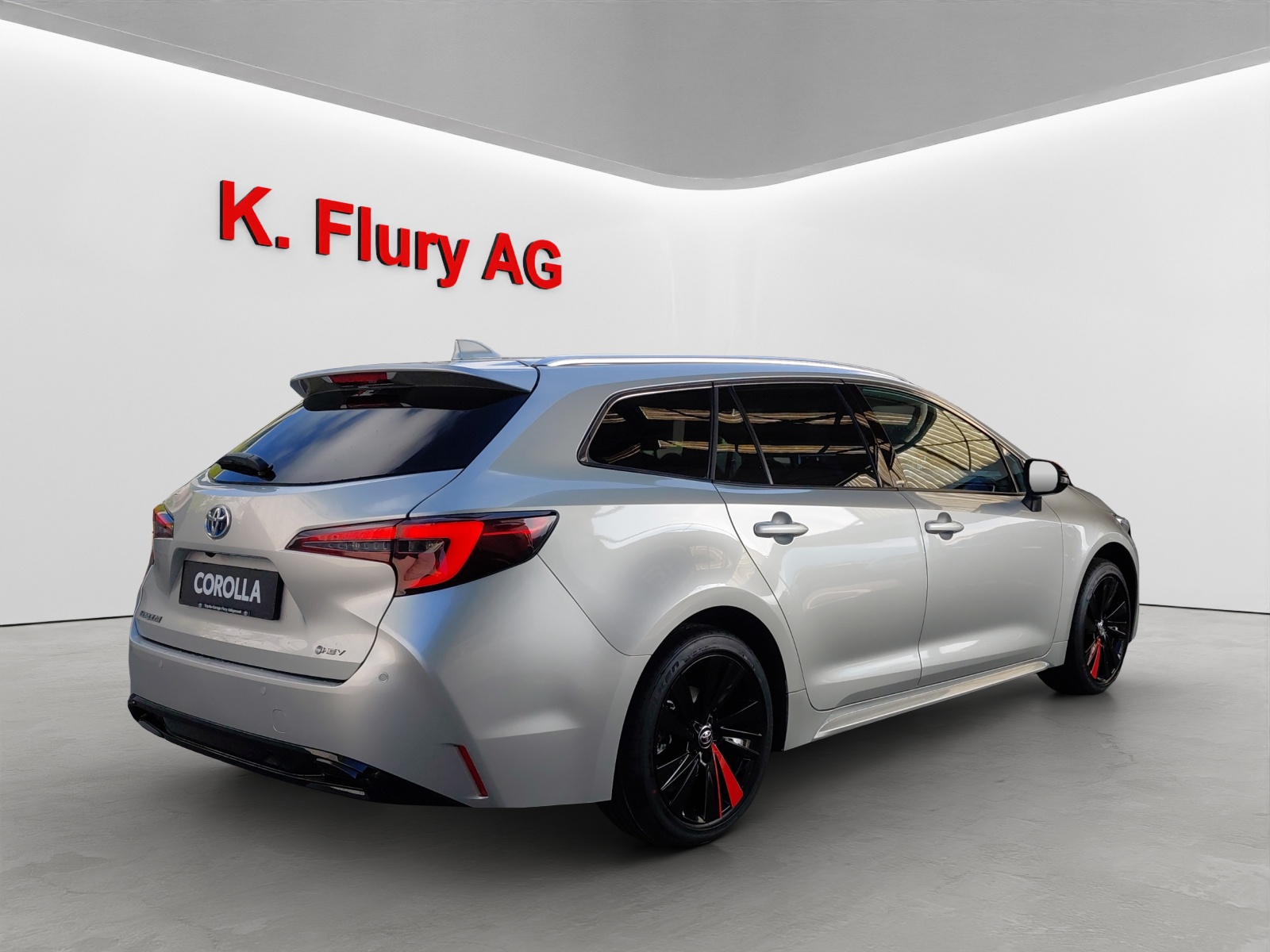 TOYOTA Corolla Touring Sports 2.0 HSD Swiss Edition-image-4