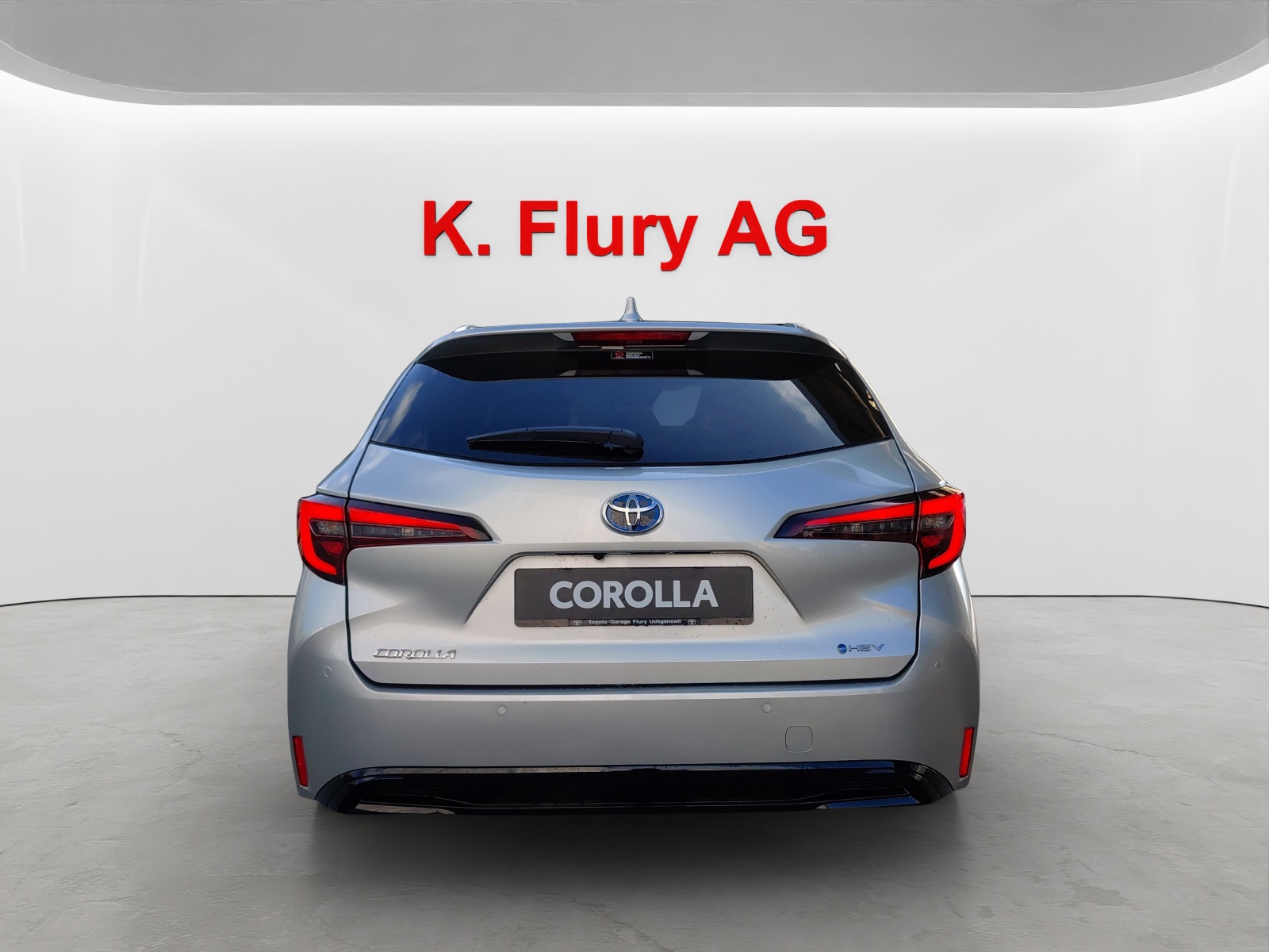 TOYOTA Corolla Touring Sports 2.0 HSD Swiss Edition-image-3