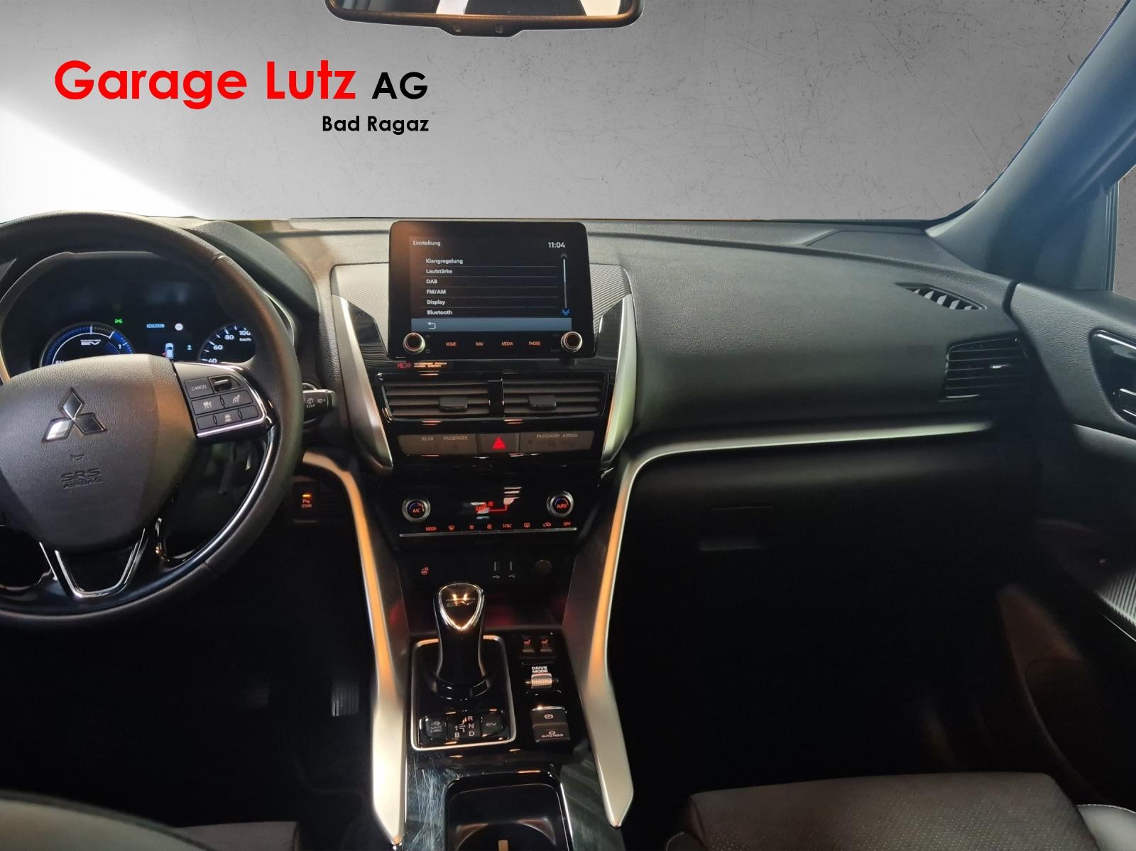 MITSUBISHI Eclipse Cross 2.4 PHEV Intense 4x4-image-11