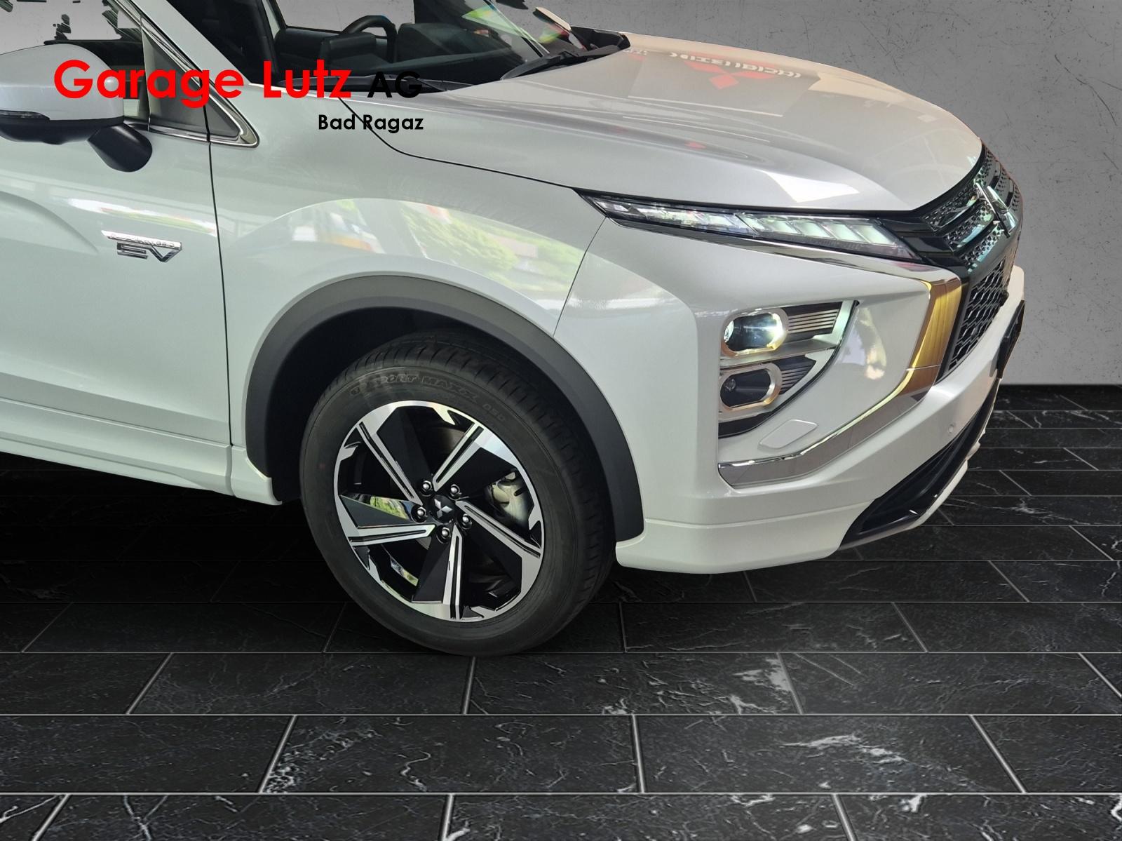 MITSUBISHI Eclipse Cross 2.4 PHEV Intense 4x4-image-15