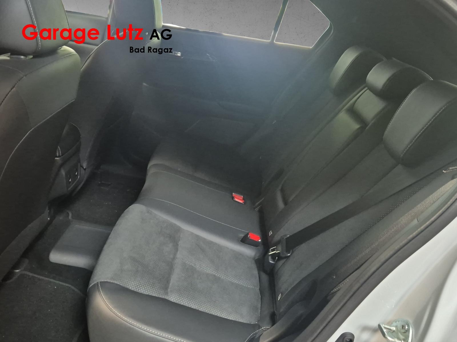 MITSUBISHI Eclipse Cross 2.4 PHEV Intense 4x4-image-9