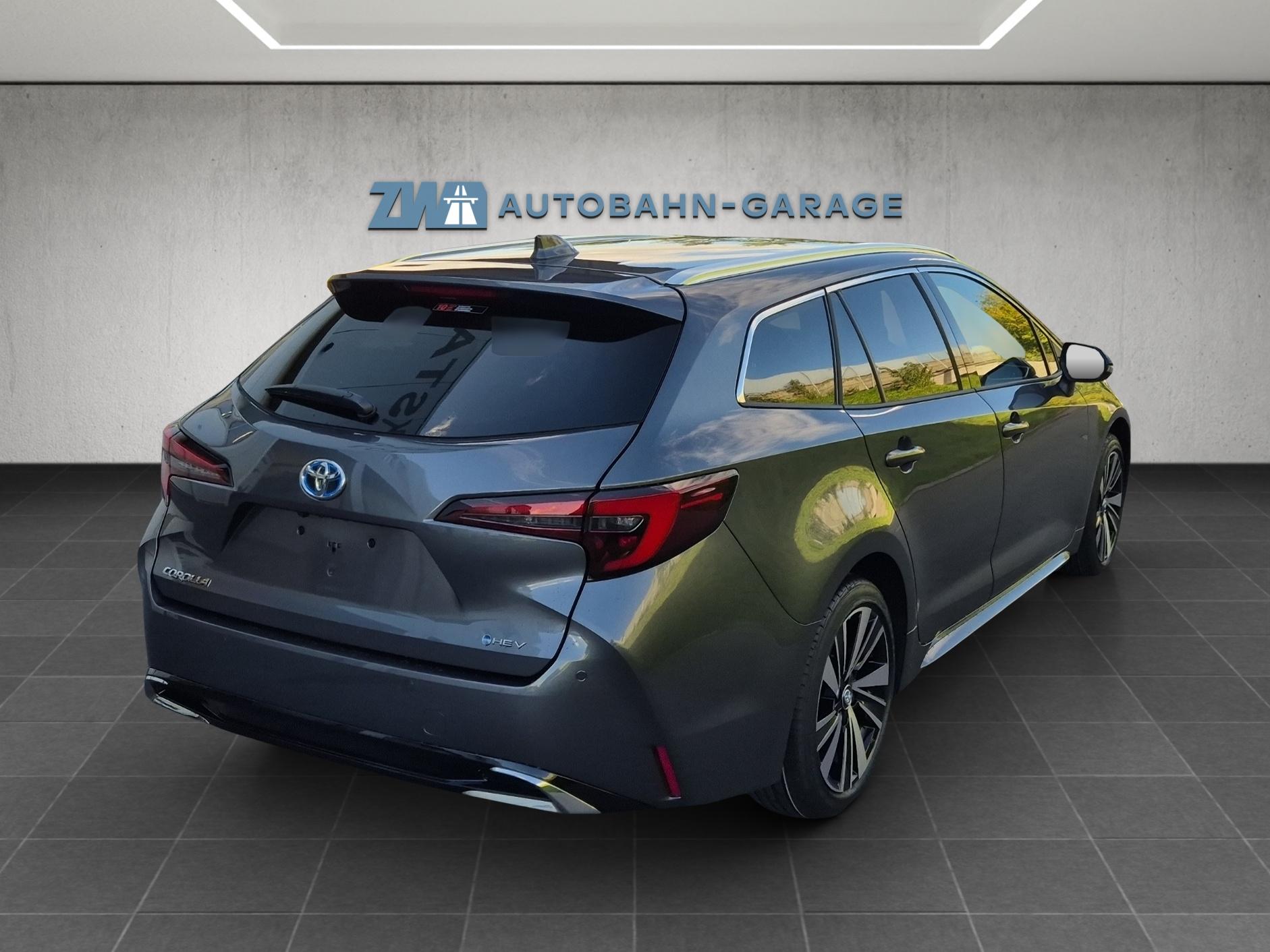 TOYOTA Corolla Touring Sports 2.0 HSD Trend-image-4