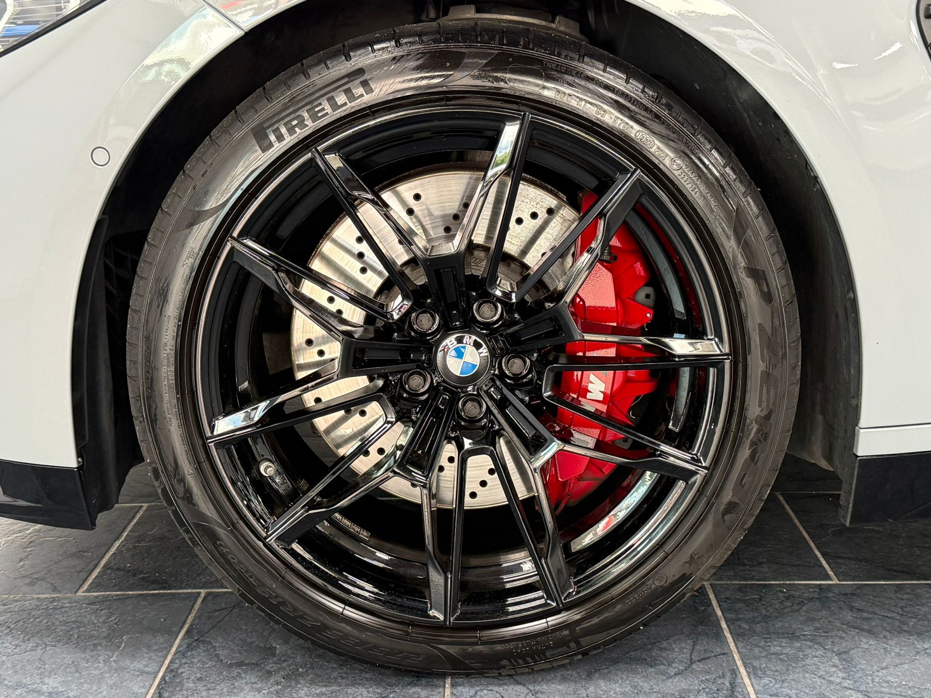 BMW M4 Coupé Competition M xDrive-image-30