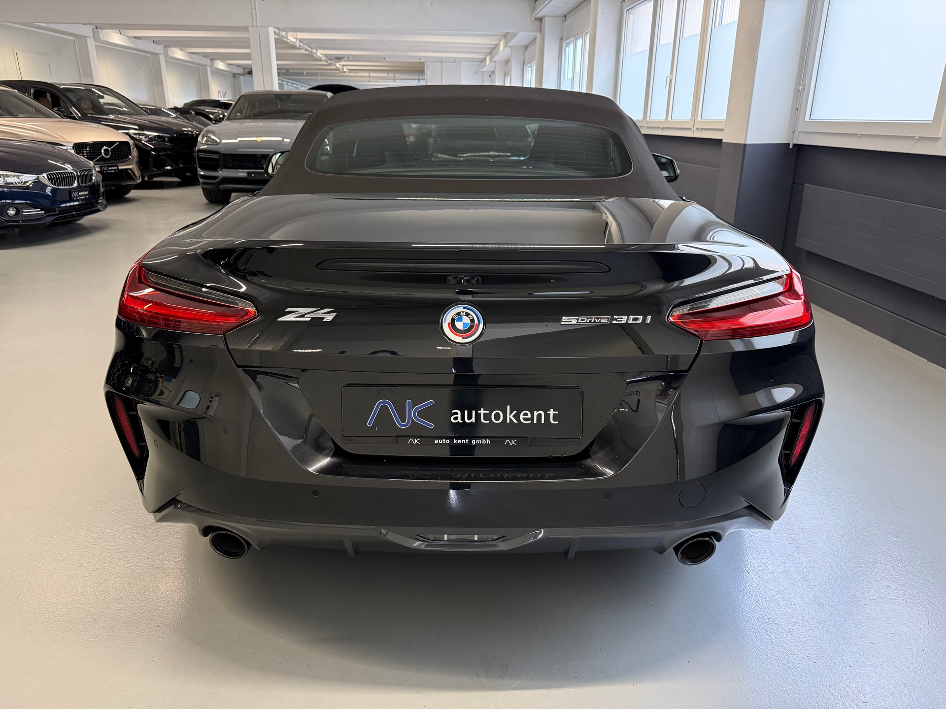 BMW Z4 sDrive 30i M Sport Steptronic-image-10