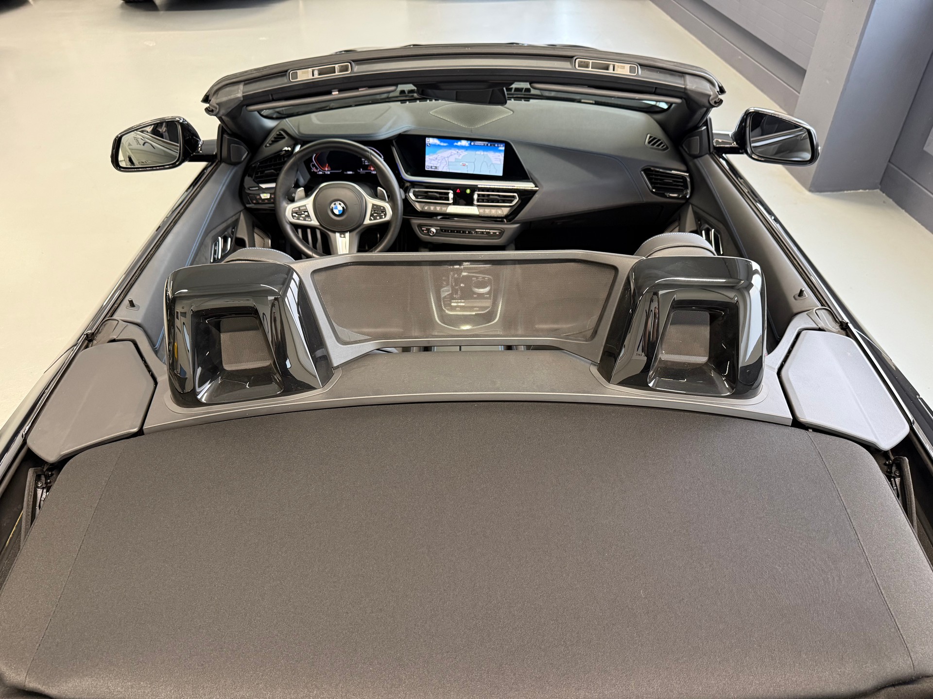 BMW Z4 sDrive 30i M Sport Steptronic-image-5