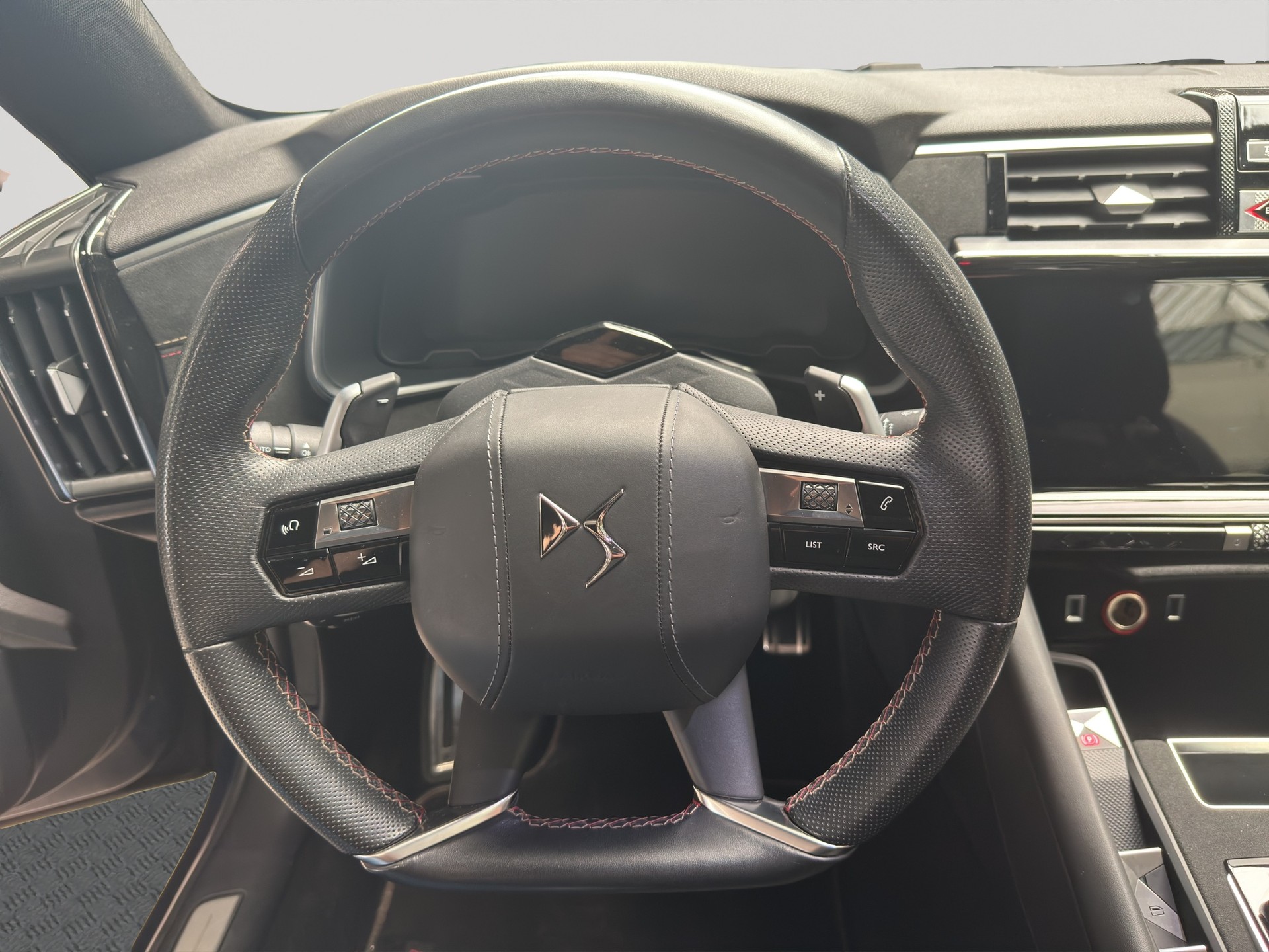 DS AUTOMOBILES DS 9 1.6 Pure Tech 225 Performance Line + EAT8-image-12