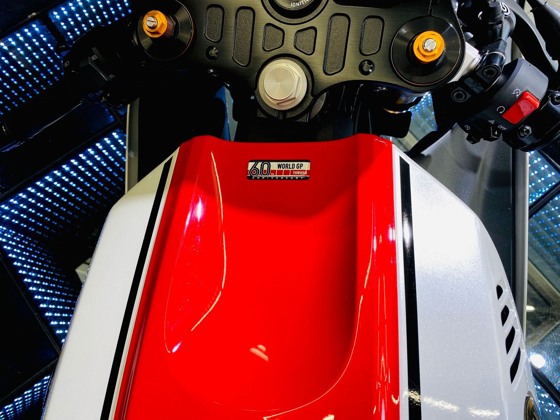 YAMAHA YZF-R7 World GP 60th (35kW)-image-7