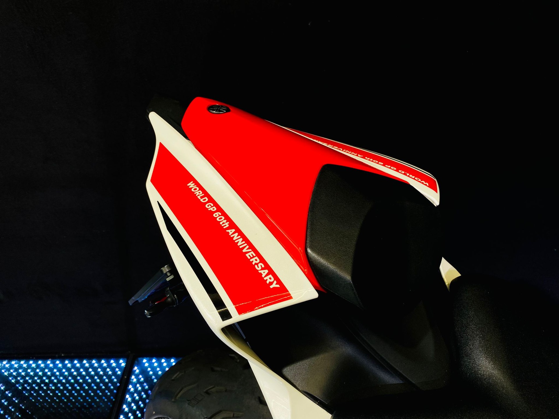 YAMAHA YZF-R7 World GP 60th (35kW)-image-6