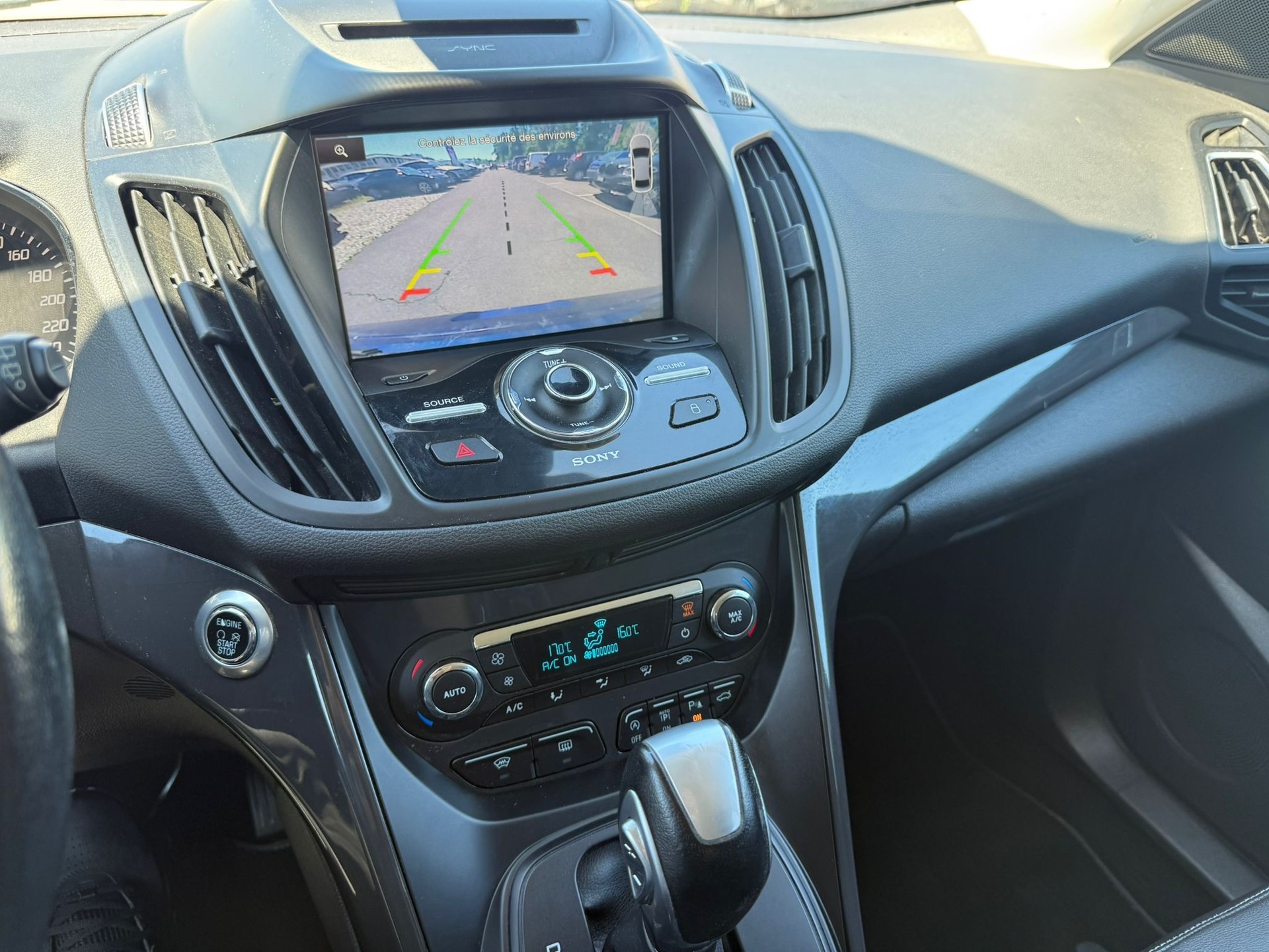 FORD Kuga 2.0 TDCi Titanium 4WD PowerShift-image-11
