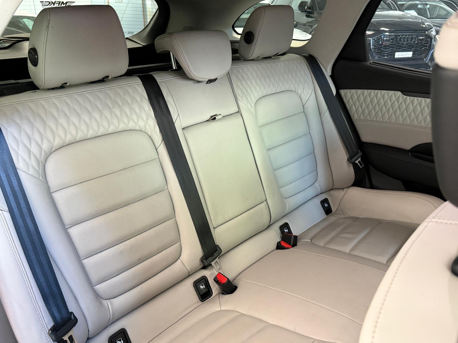RENAULT Talisman Grandtour 1.3 TCe Initiale Paris EDC-image-18