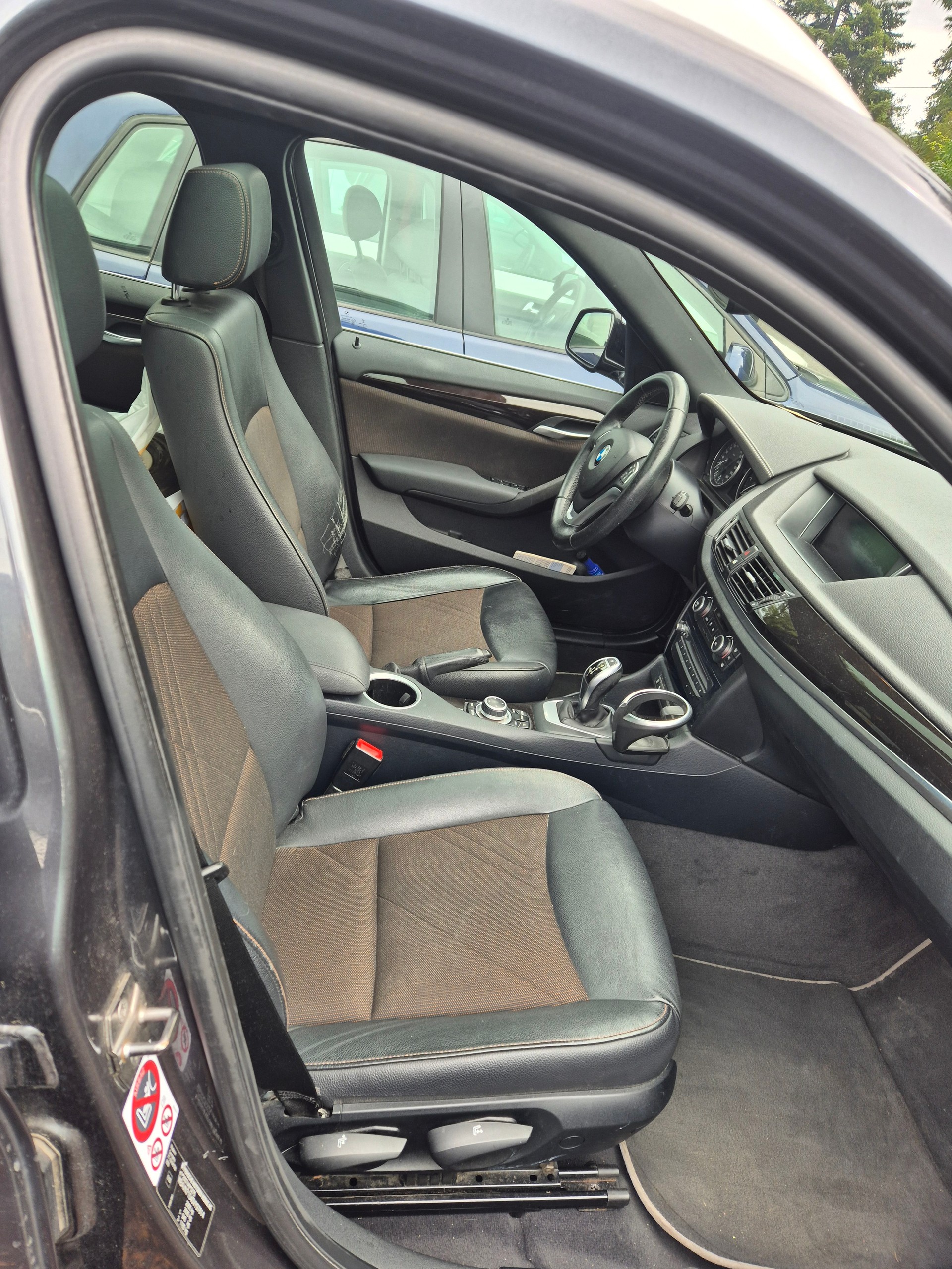 BMW X1 sDrive 18d xLine Steptronic-image-5