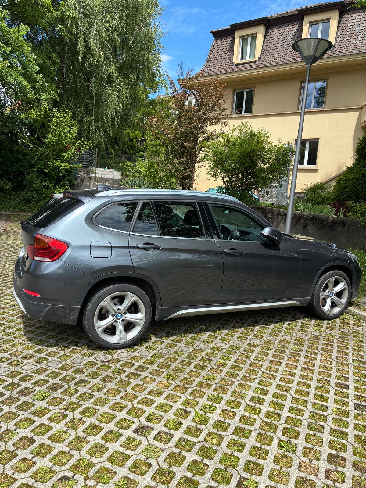 BMW X1 sDrive 18d xLine Steptronic-image-1