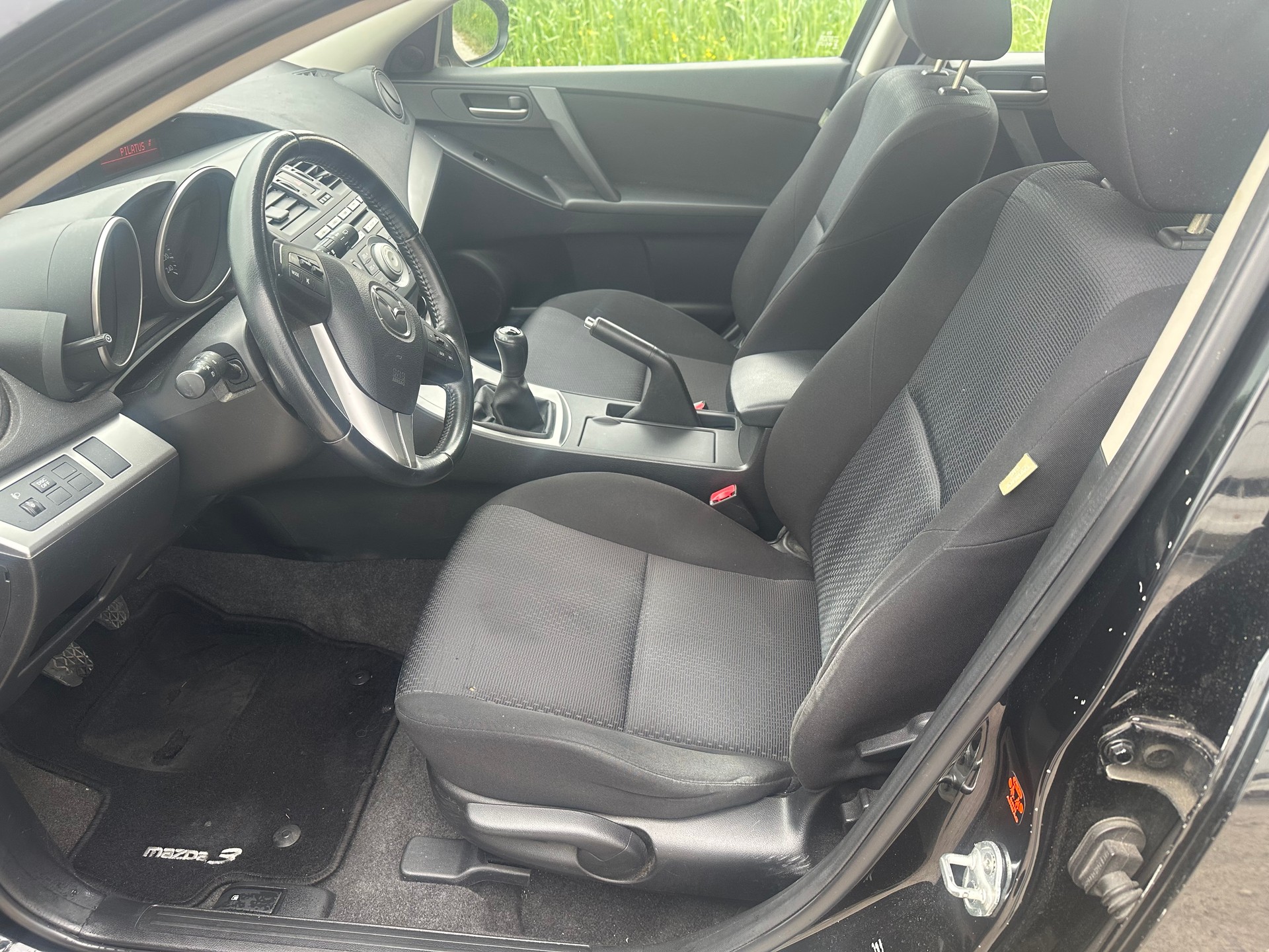 MAZDA 3 1.6 16V Confort-image-9