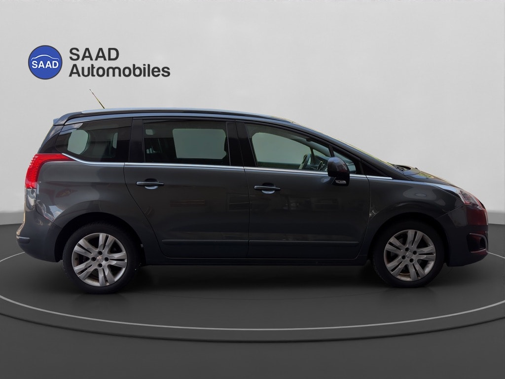 PEUGEOT 5008 1.6 BlueHDi Sensation Tiptronic-image-5
