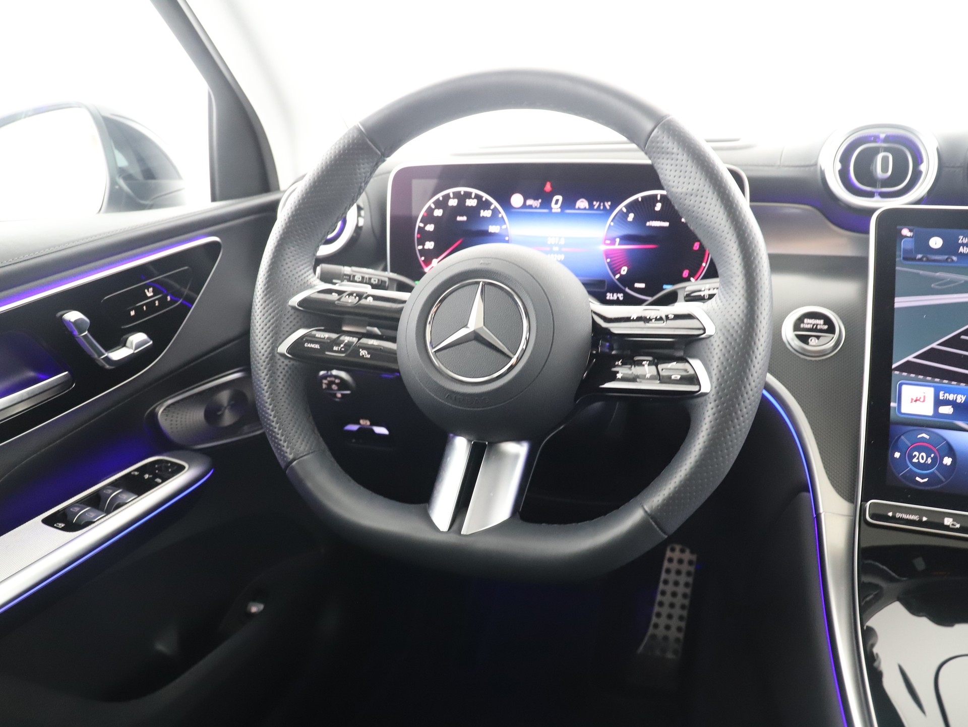 MERCEDES-BENZ GLC 220 d 4M 9G-Tronic-image-10
