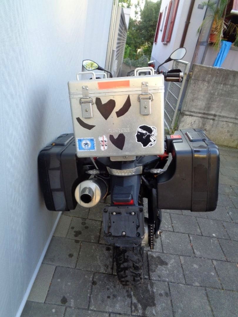 BMW F 650 GS-image-4