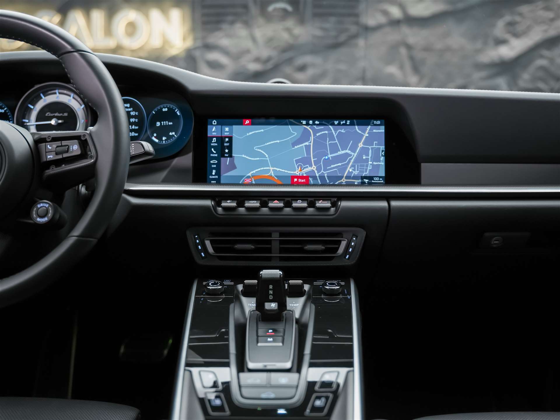 PORSCHE 911 Turbo S PDK *CH Auto*Panorama*Sitzlüftung*Burmester*-image-20