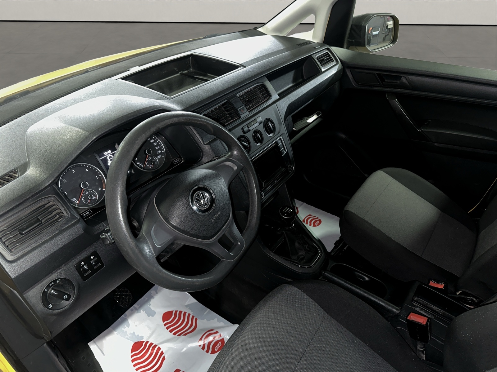 VW Caddy 2.0TDI 4Motion BMT ( 122PS )-image-13