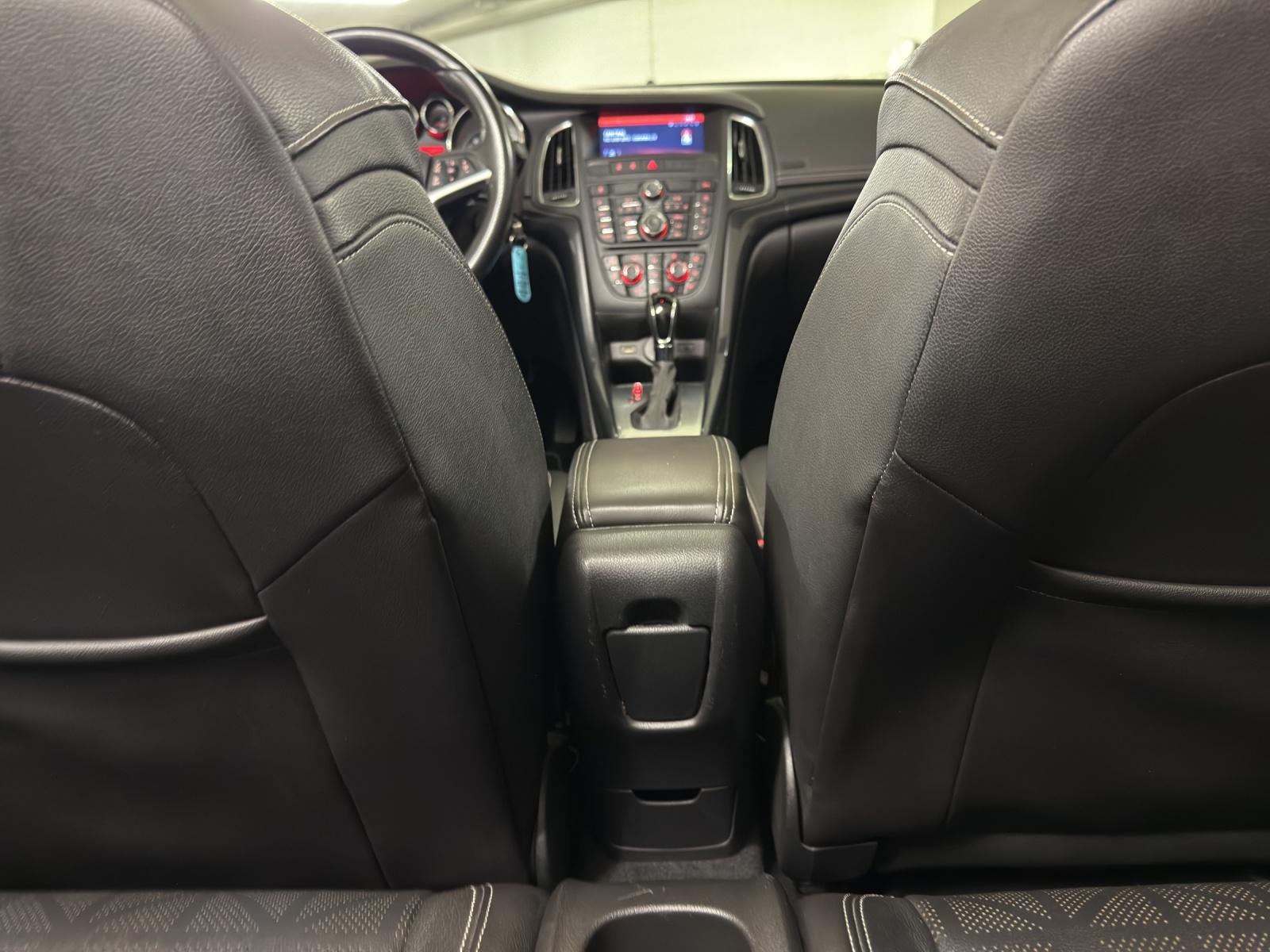 OPEL Cascada 1.6 T 170 eTEC-image-17