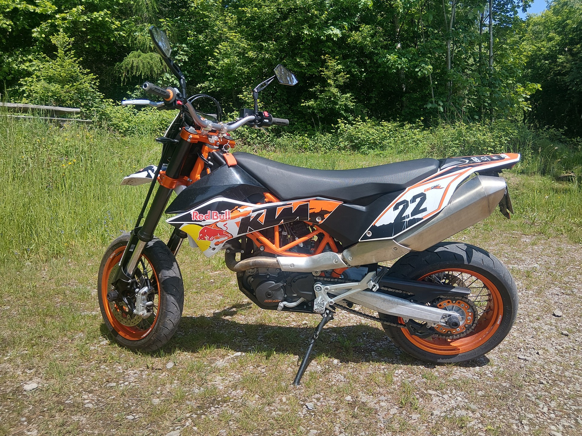 KTM 690 SMC R-image-2