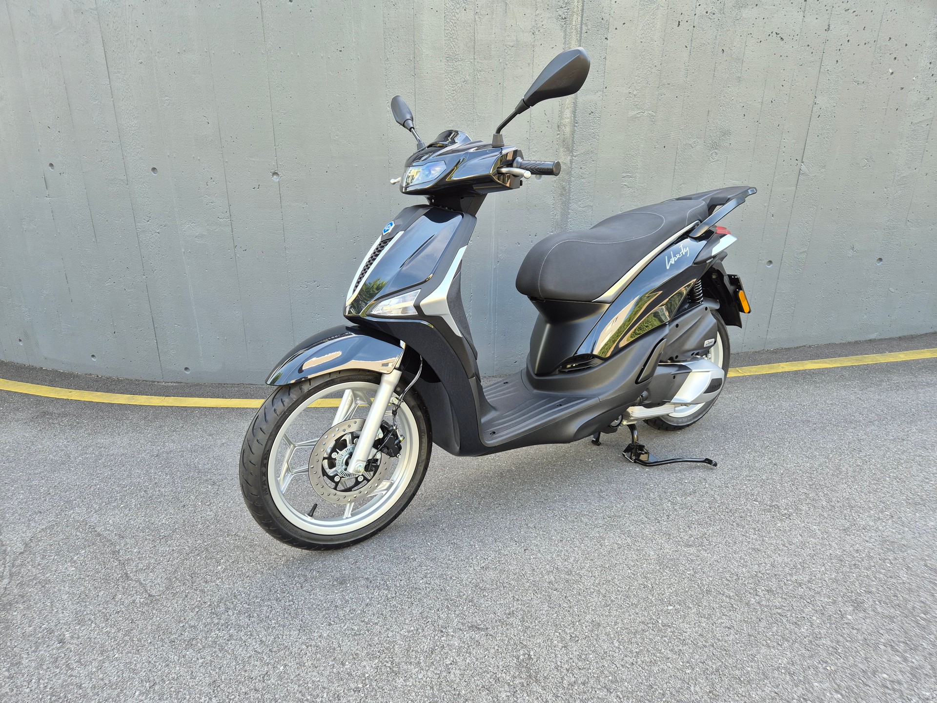 PIAGGIO Liberty 125 ABS-image-3