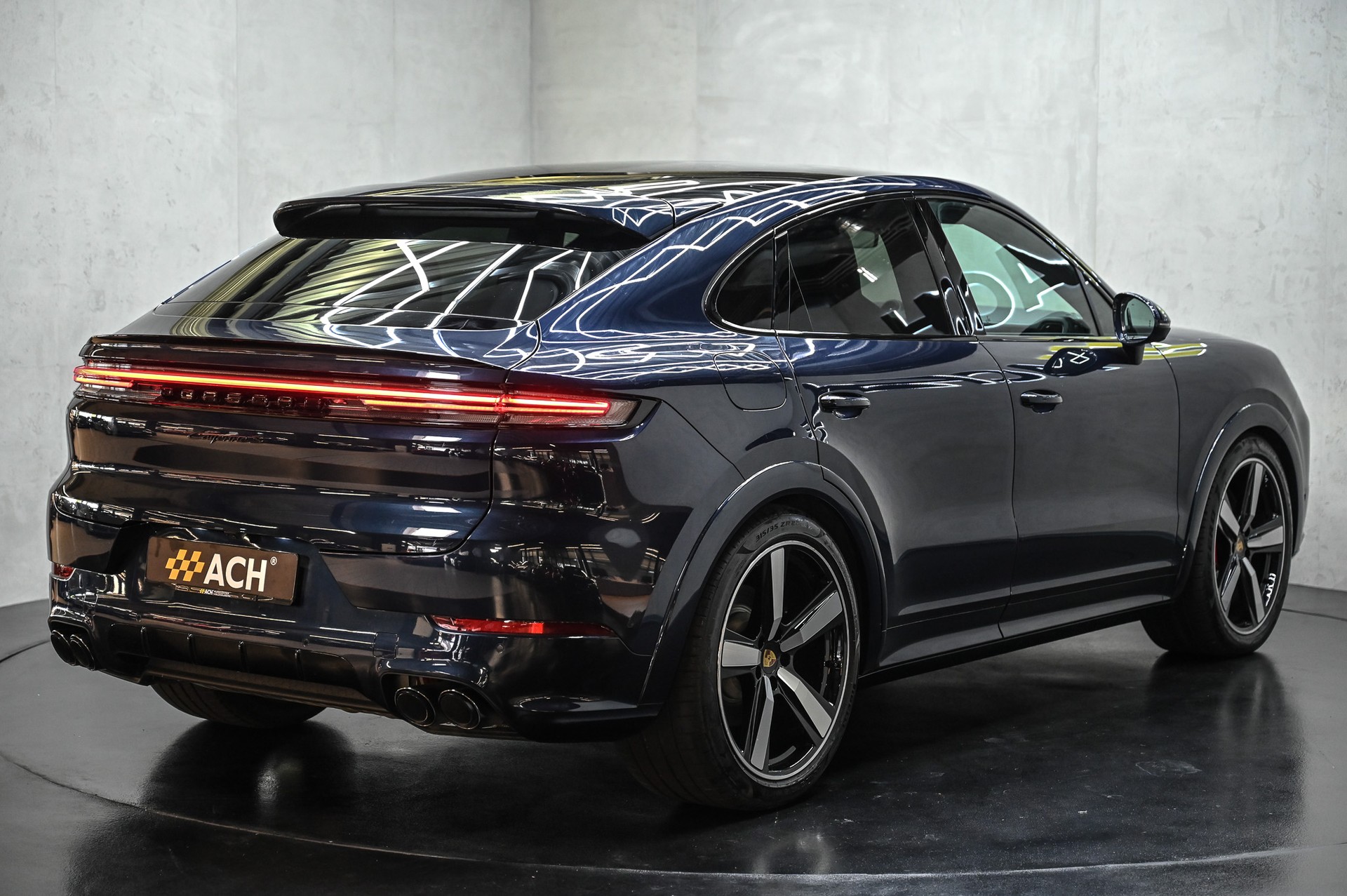 PORSCHE Cayenne S Coupé-image-8