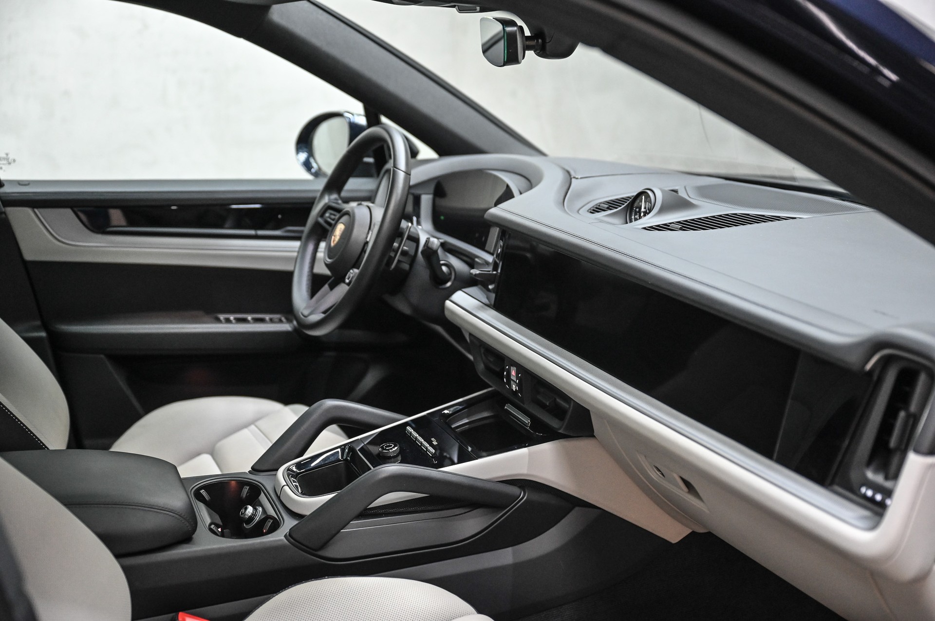 PORSCHE Cayenne S Coupé-image-26