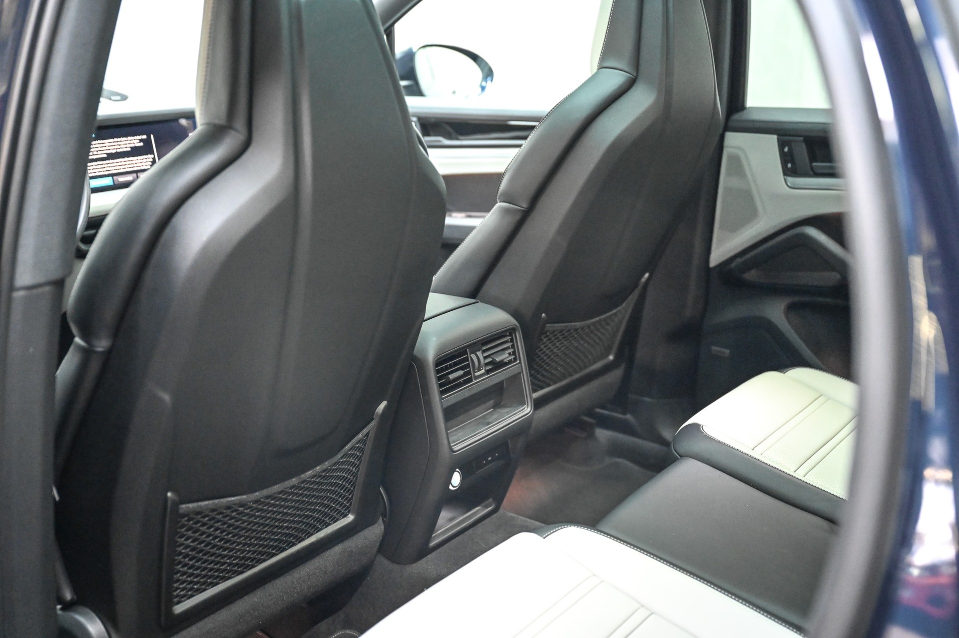 PORSCHE Cayenne S Coupé-image-20
