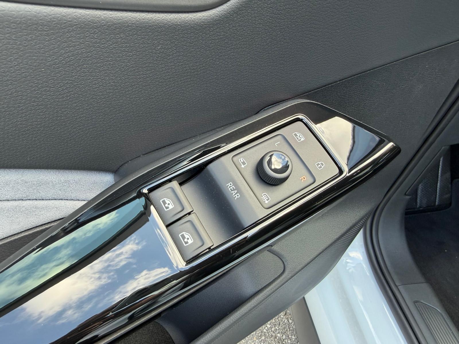 VW ID.3 Pro 59 kWh Pro United-image-12