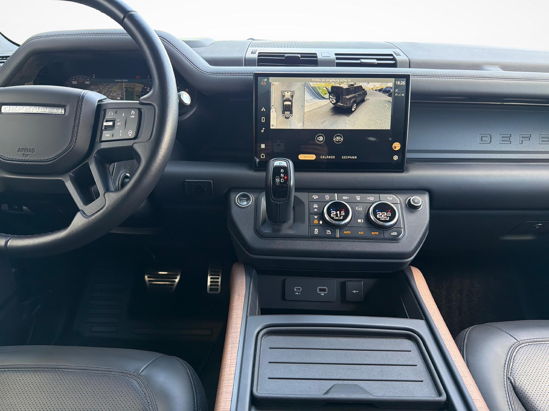 LAND ROVER Defender 110 3.0 I6 X mit Standheizung und Anhängerkupplung-image-14