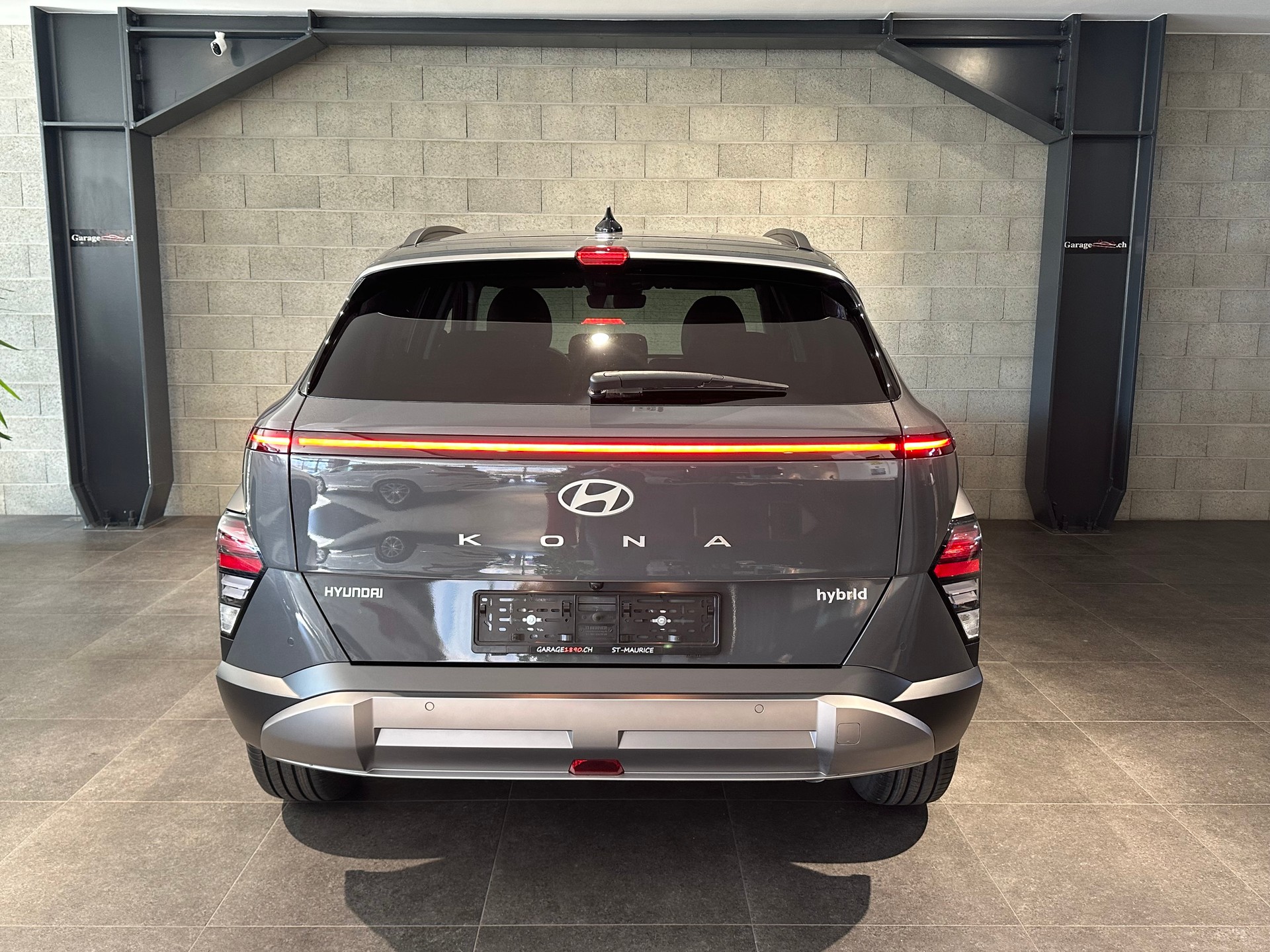 HYUNDAI Kona 1.6 HEV Amplia-image-5