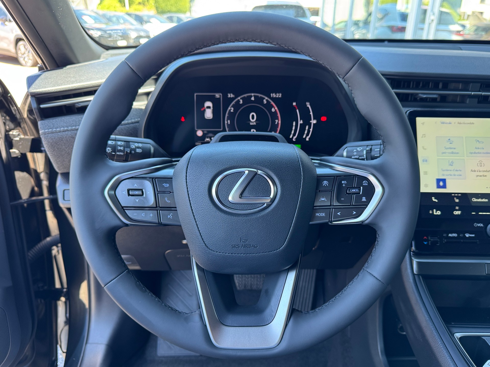 LEXUS LBX FWD Impression CVT-image-13