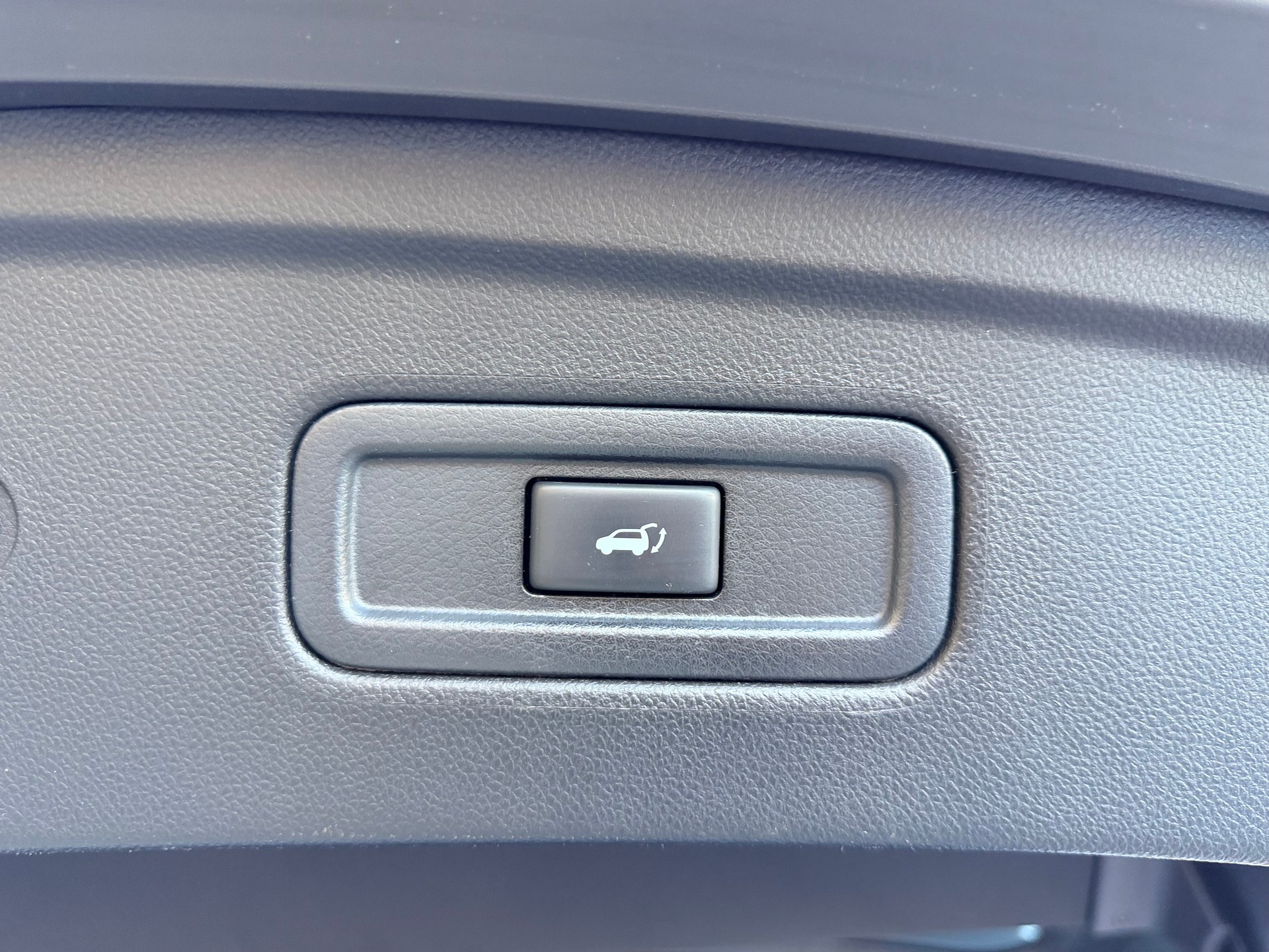 INFINITI QX70 3.0d S Premium AWD Automatic-image-25