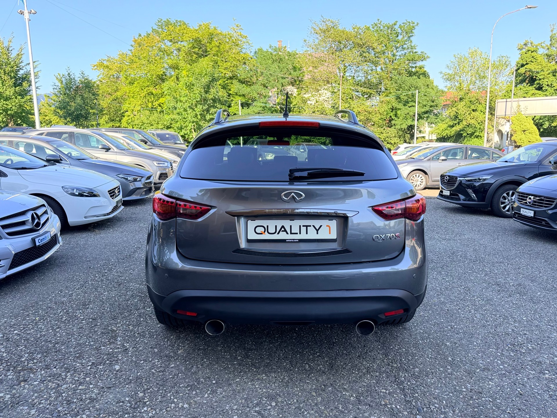 INFINITI QX70 3.0d S Premium AWD Automatic-image-8