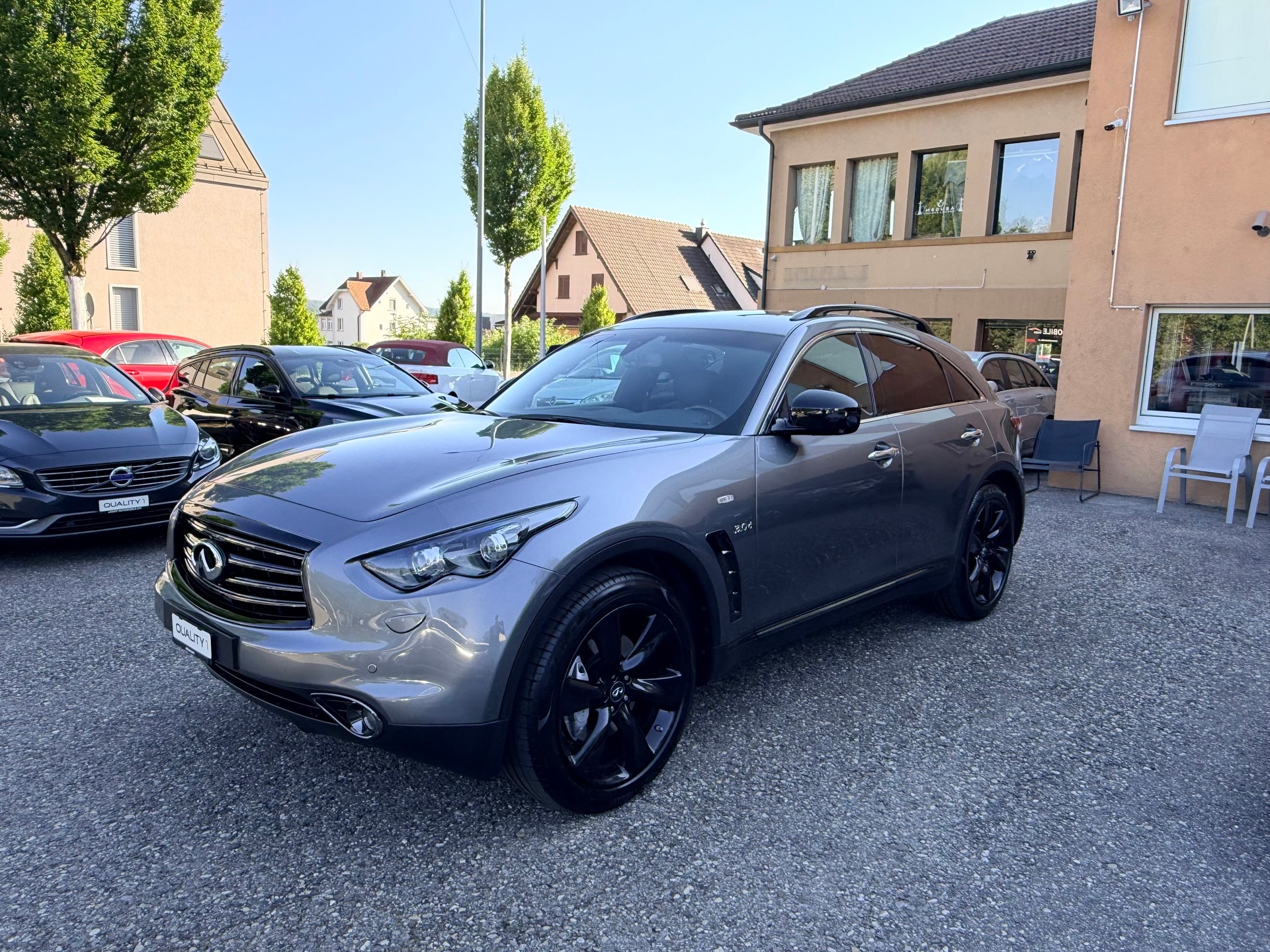 INFINITI QX70 3.0d S Premium AWD Automatic