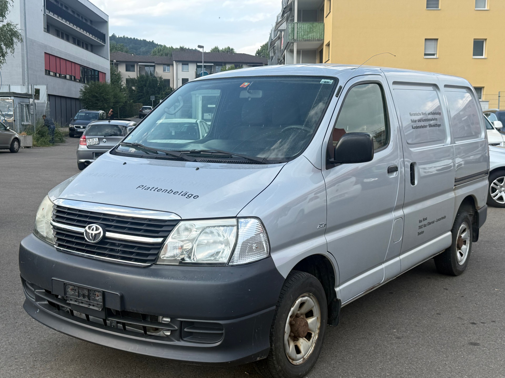 TOYOTA Hiace D-4D Van 4WD SWB