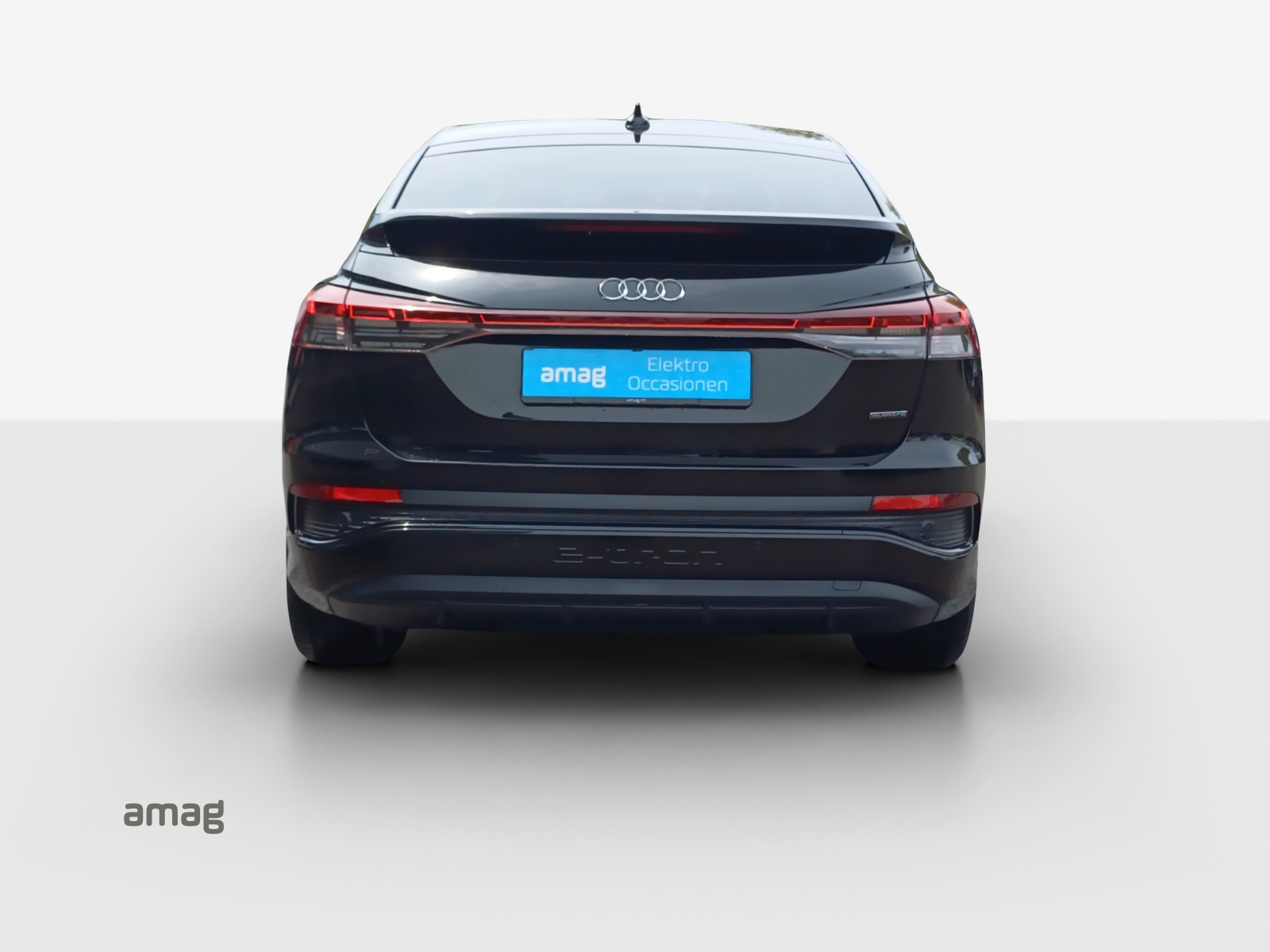 AUDI Q4 Sportback e-tron 50 quattro-image-4