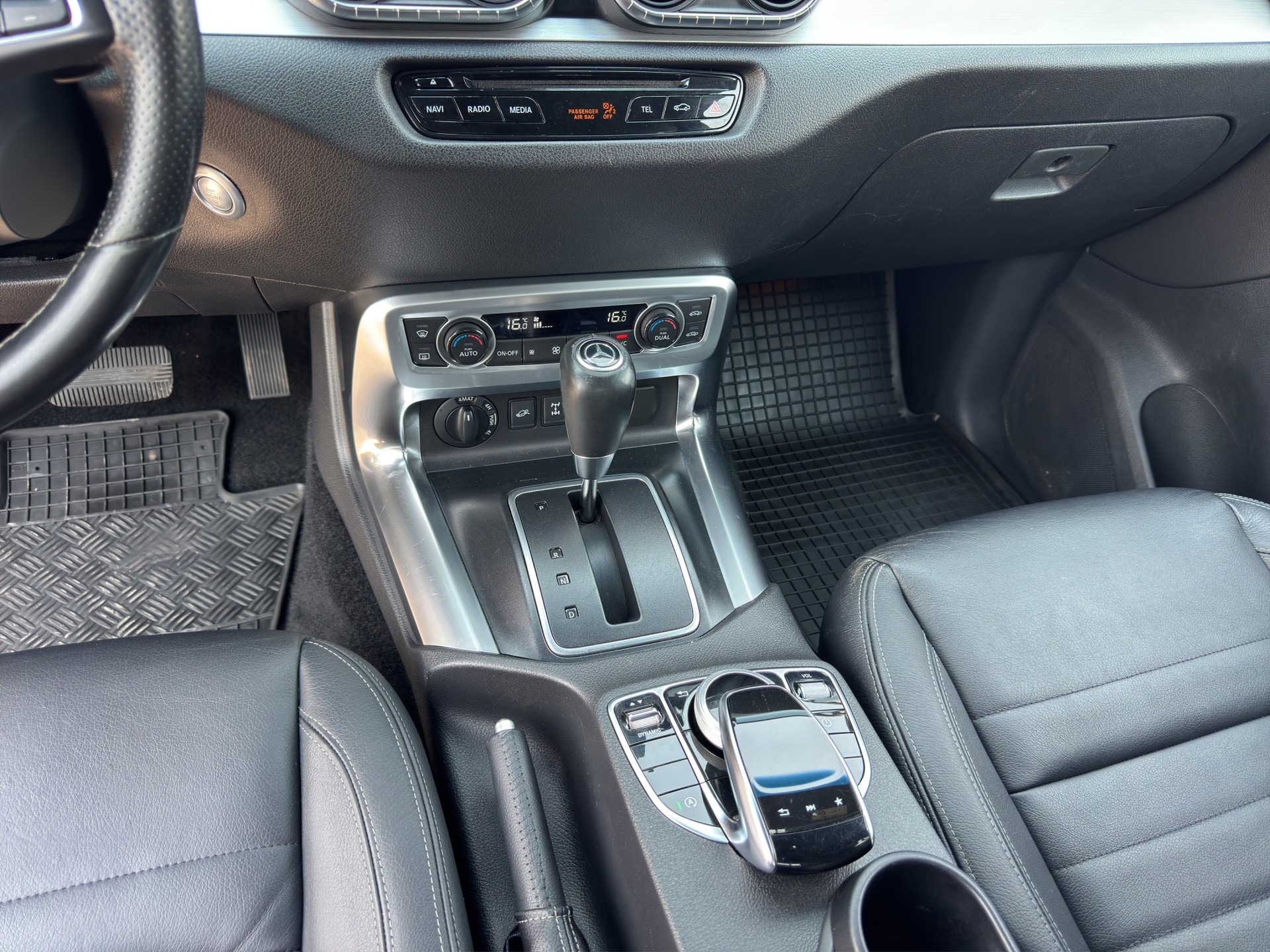 MERCEDES-BENZ X 350 d 4MATIC Power A Doppel Cab.-image-12