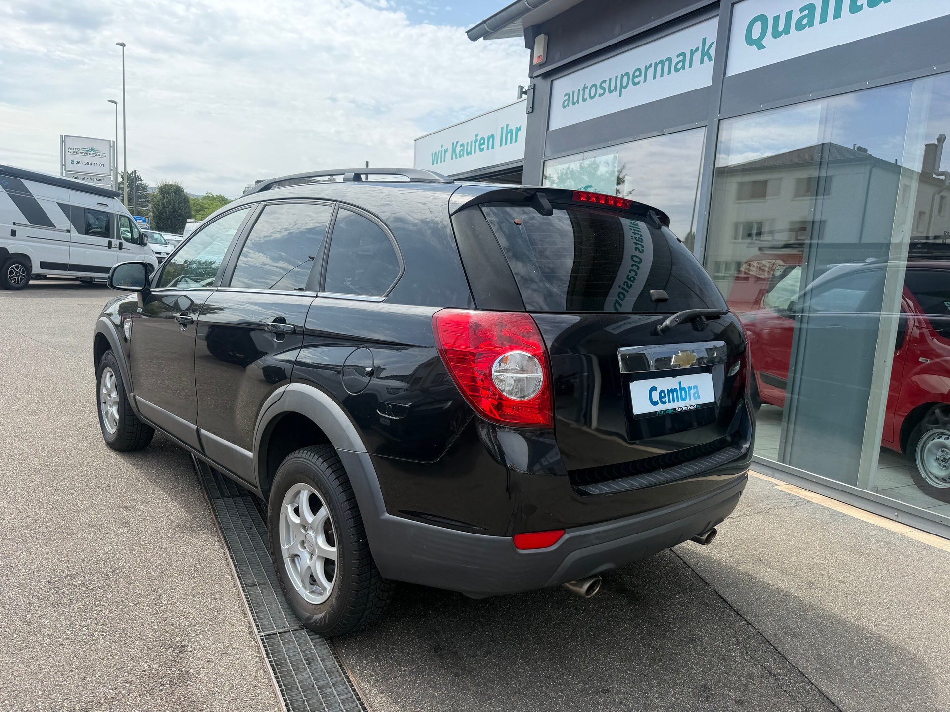 CHEVROLET Captiva 2.4 LS 2WD-showroom-element-3