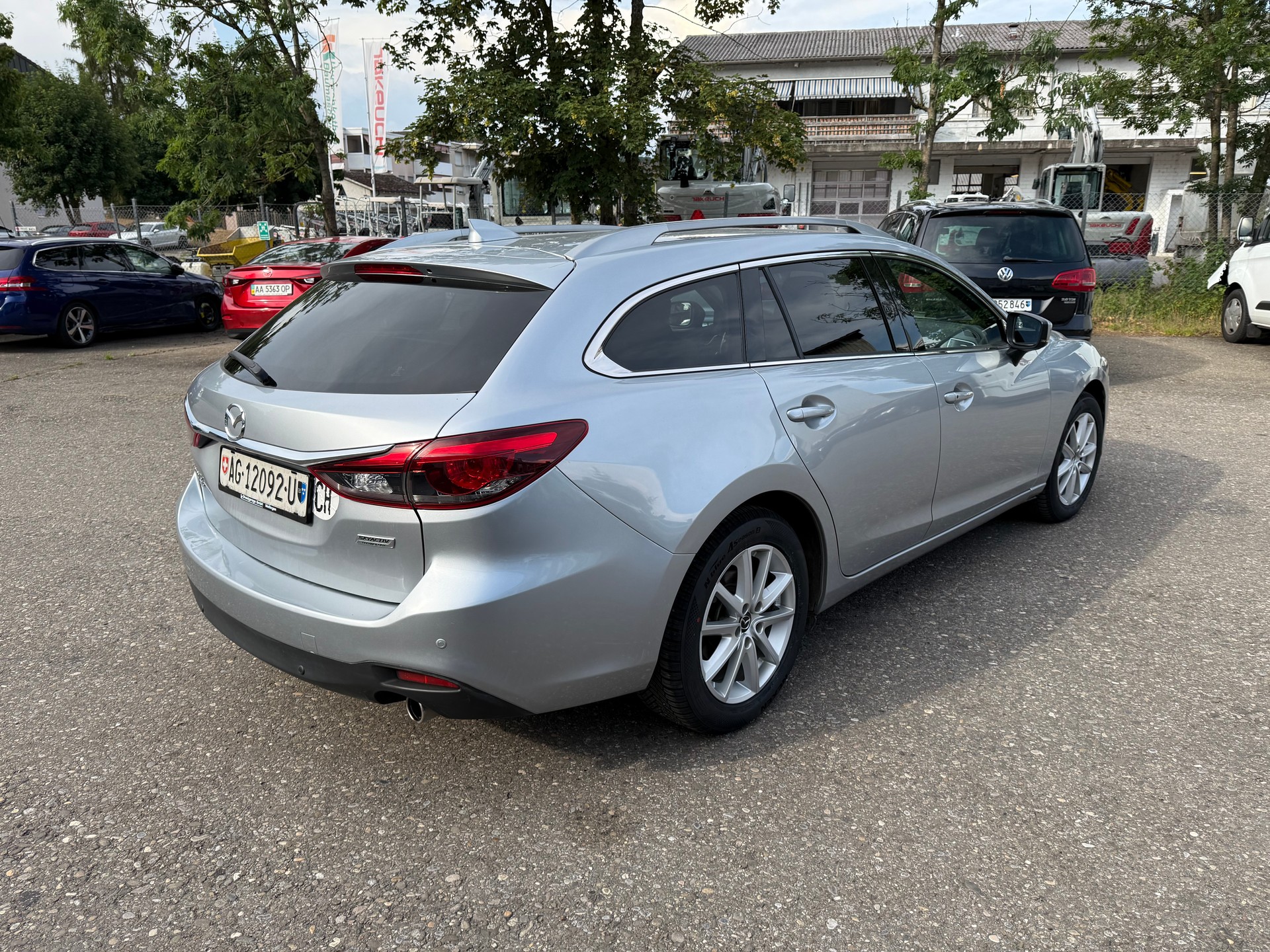 MAZDA 6 Sportwagon SKYACTIV-D 175 Revolution Automat AWD-showroom-element-3