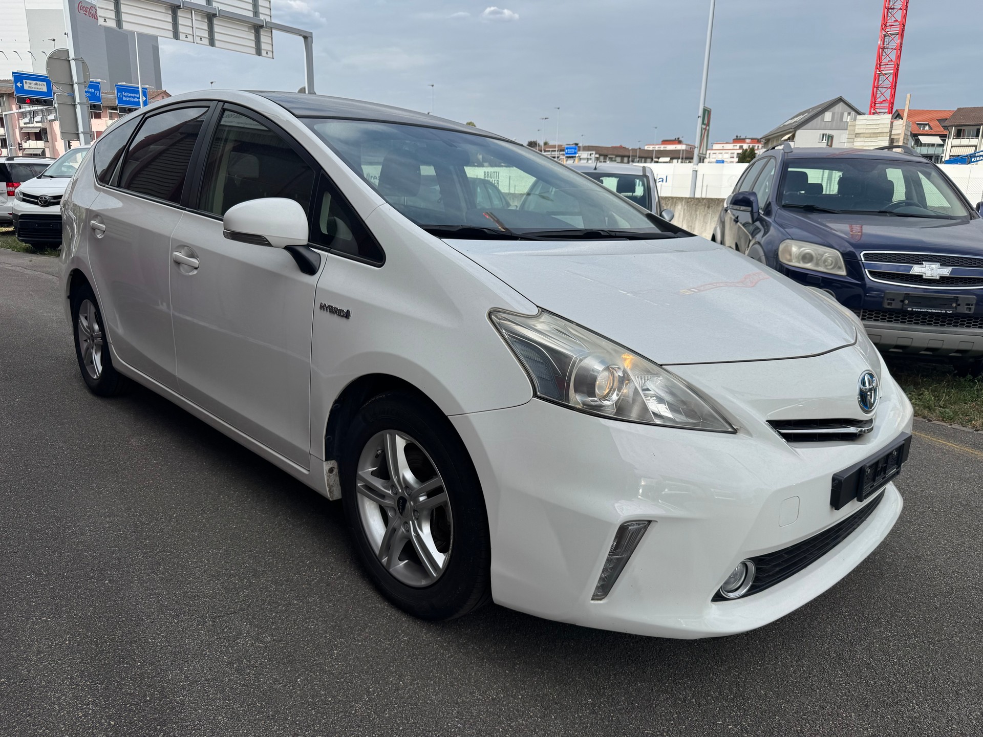 TOYOTA Prius+ 1.8 VVT-i HSD Luna-image-1