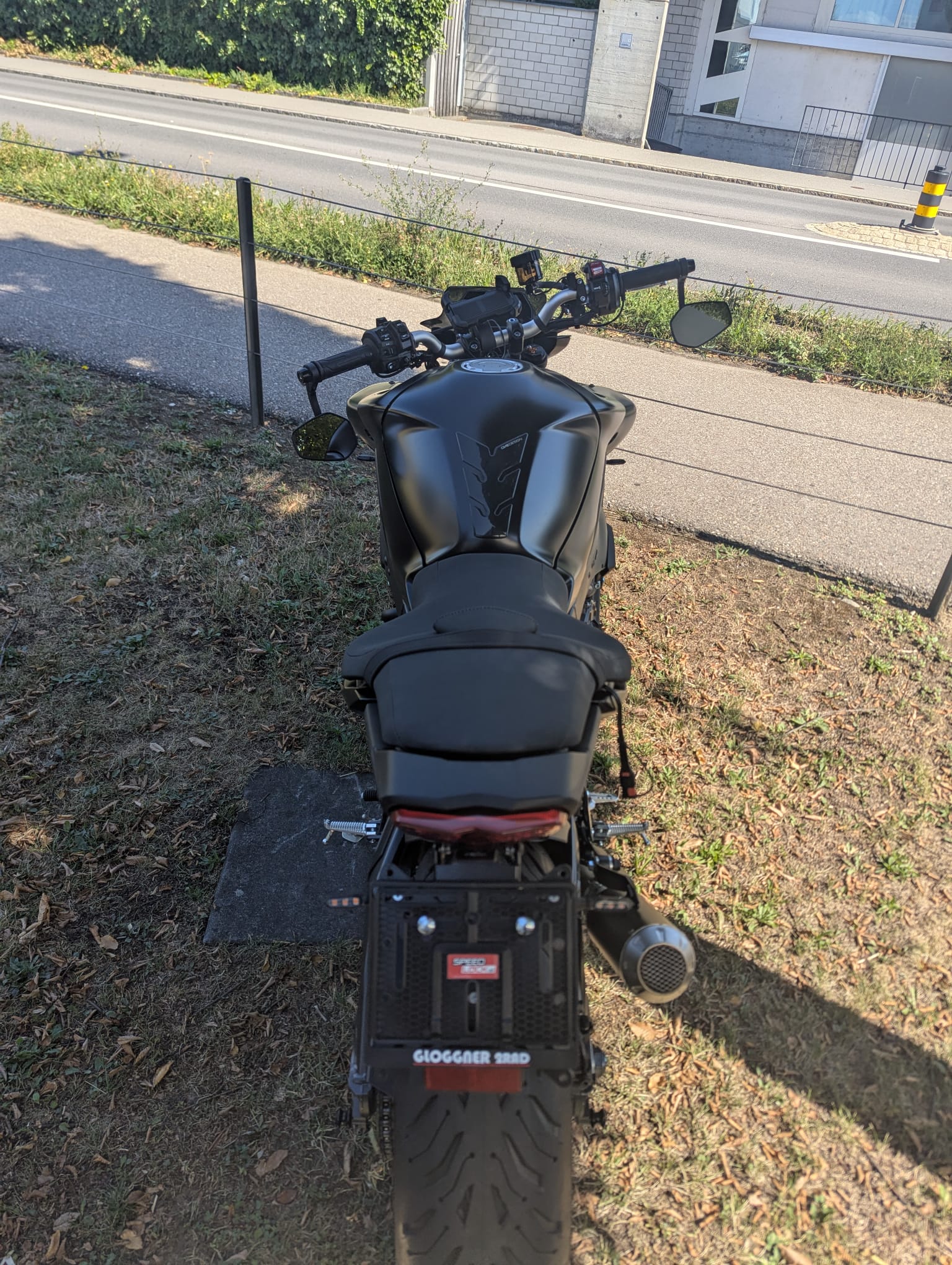 YAMAHA MT-10 ABS-image-3