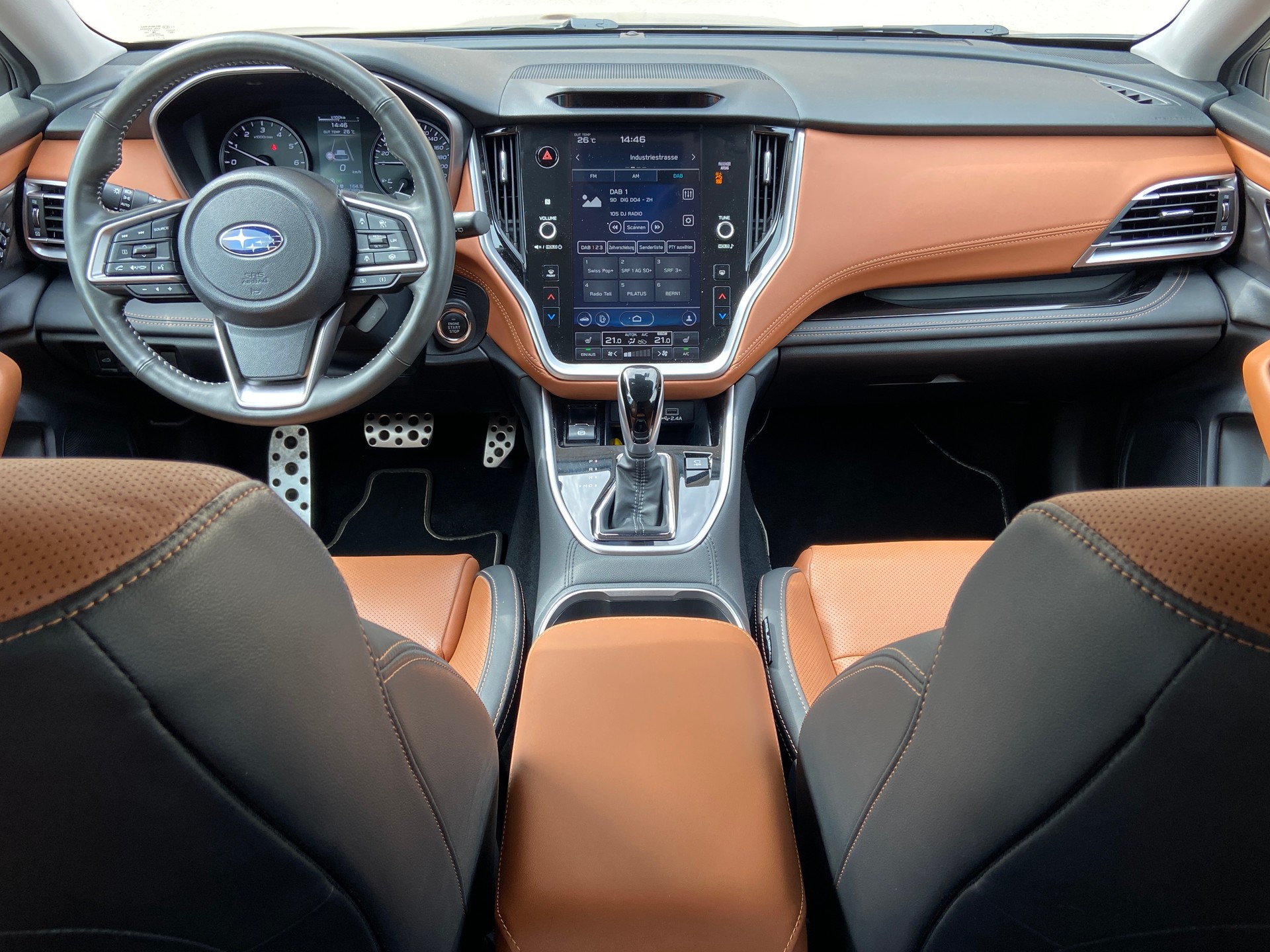 SUBARU Outback 2.5i Luxury AWD Lineartronic-image-4