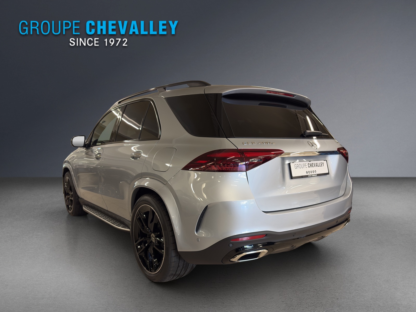 MERCEDES-BENZ GLE 400 e 4M with EQ Hybrid Technology-showroom-element-2