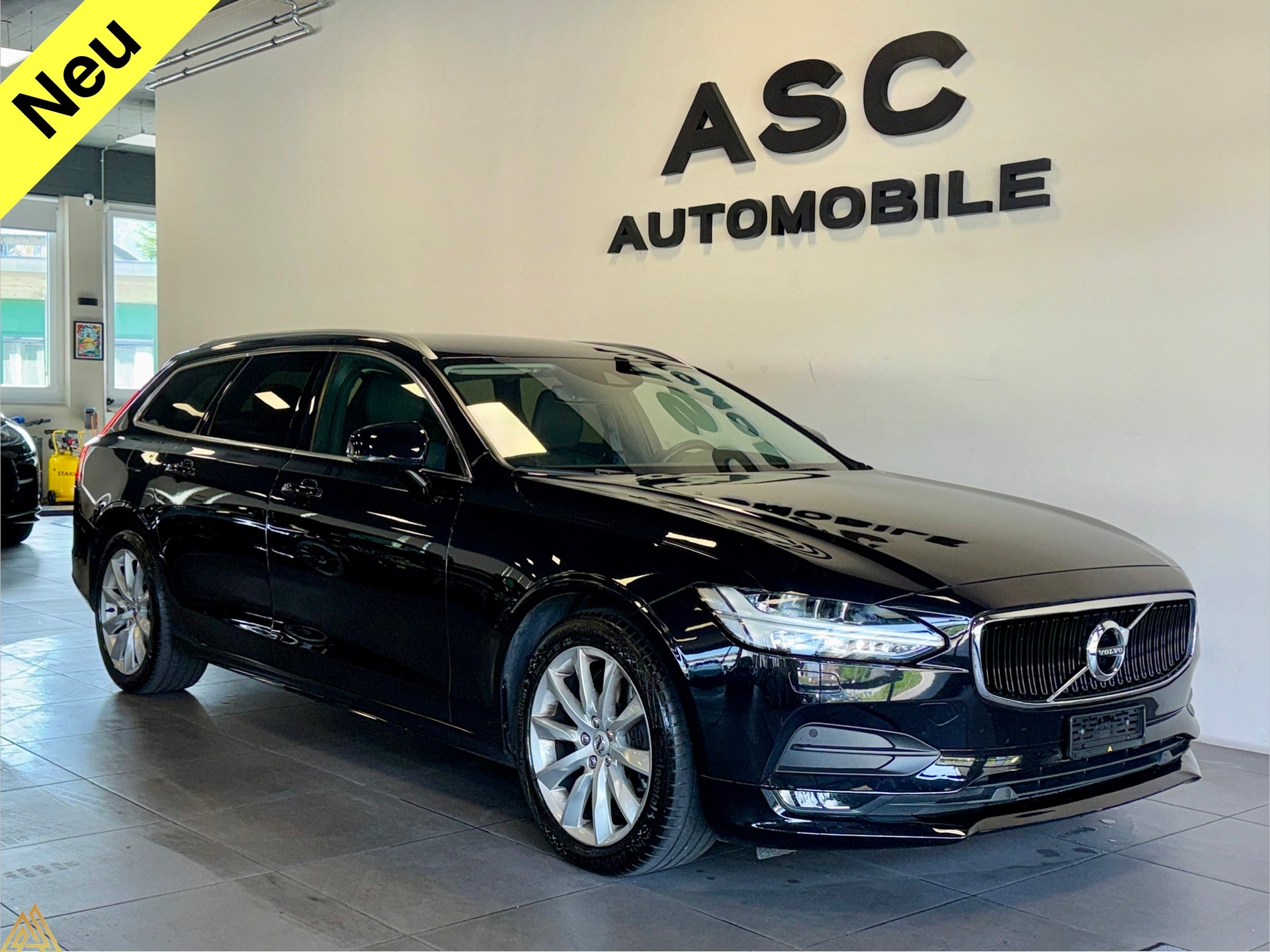VOLVO V90 D5 AWD Momentum Geartronic Powerpulse